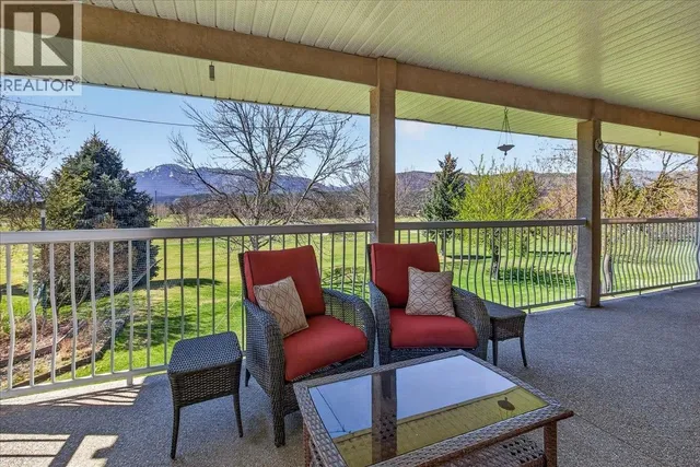 4882 GLEN EAGLE DRIVE, Fairmont Hot Springs 3