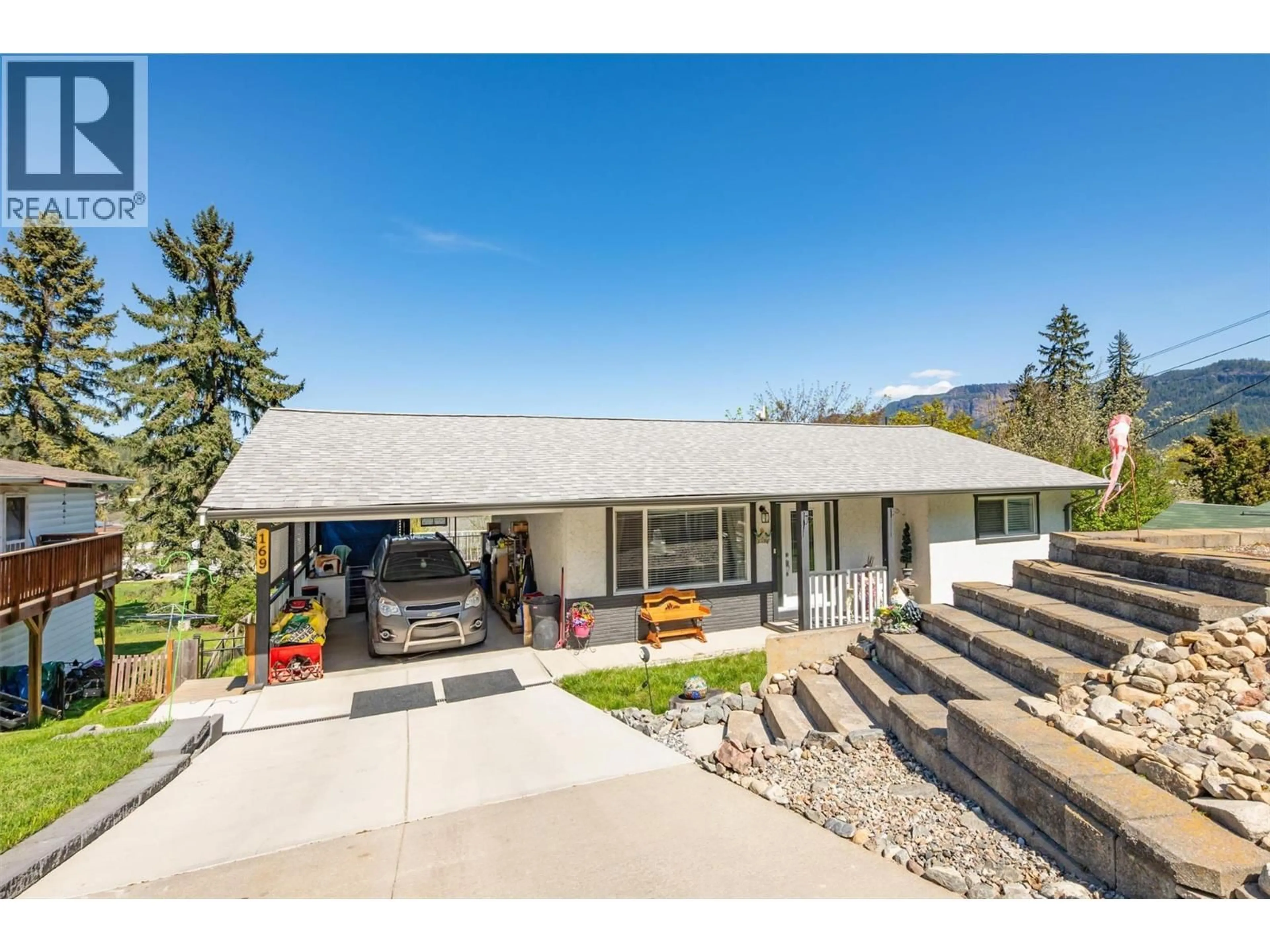 A pic from outside/outdoor area/front of a property/back of a property/a pic from drone, mountain view for 169 CLIFFVIEW DRIVE, Enderby British Columbia V4Y4C1