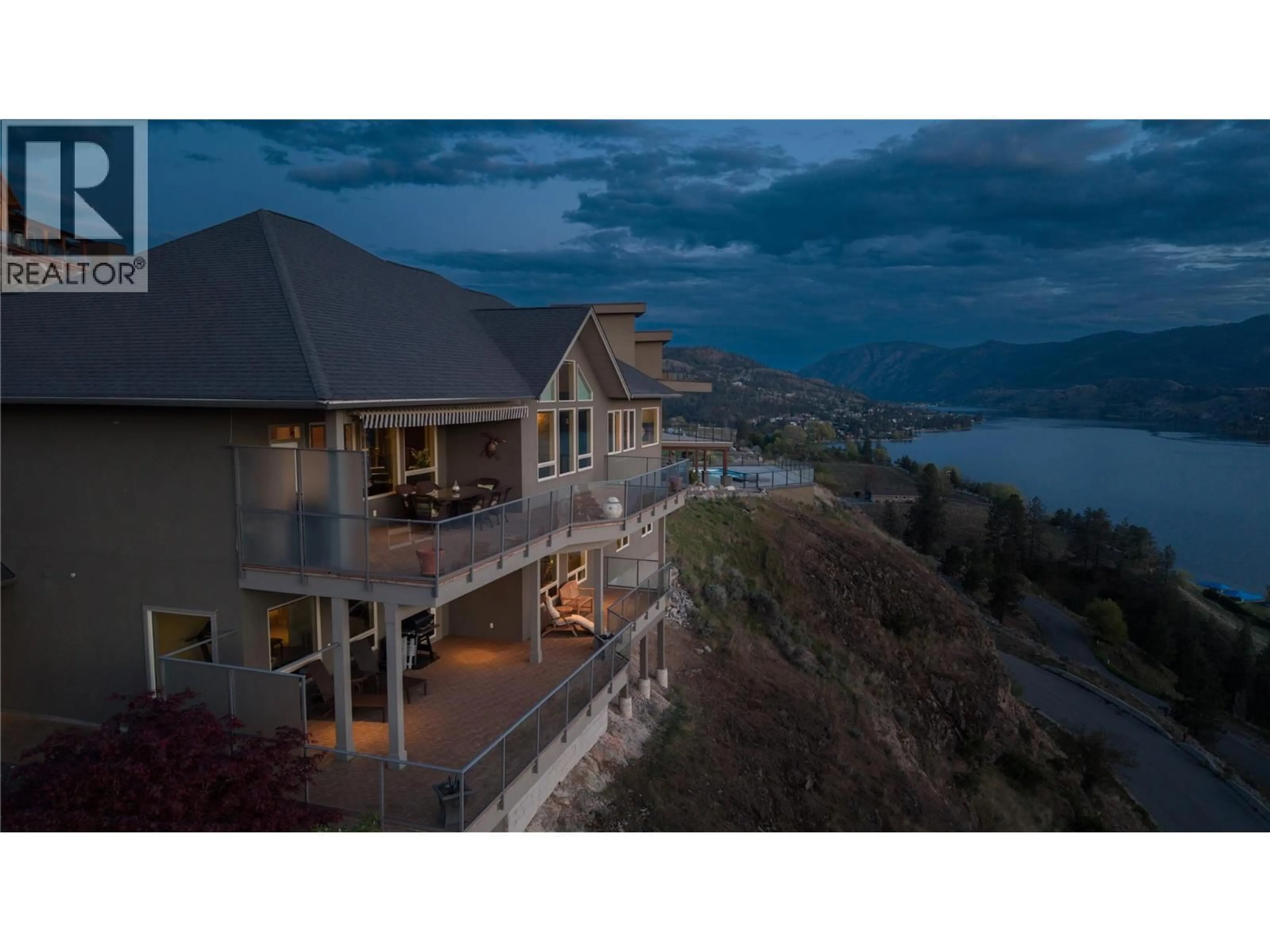 A pic from outside/outdoor area/front of a property/back of a property/a pic from drone, unknown for 166 VINTAGE BOULEVARD, Okanagan Falls British Columbia V0H1R3