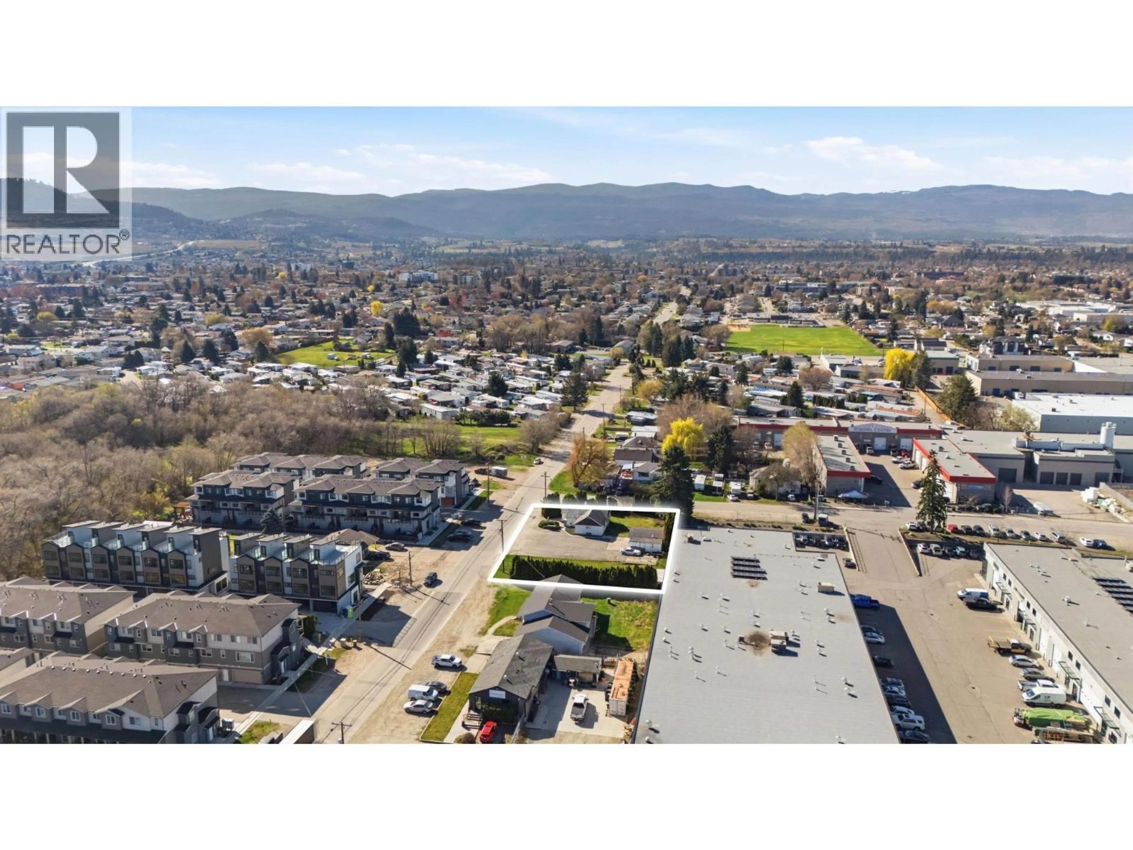 A pic from outside/outdoor area/front of a property/back of a property/a pic from drone, mountain view for 1244 FINDLAY ROAD, Kelowna British Columbia V1X5B2