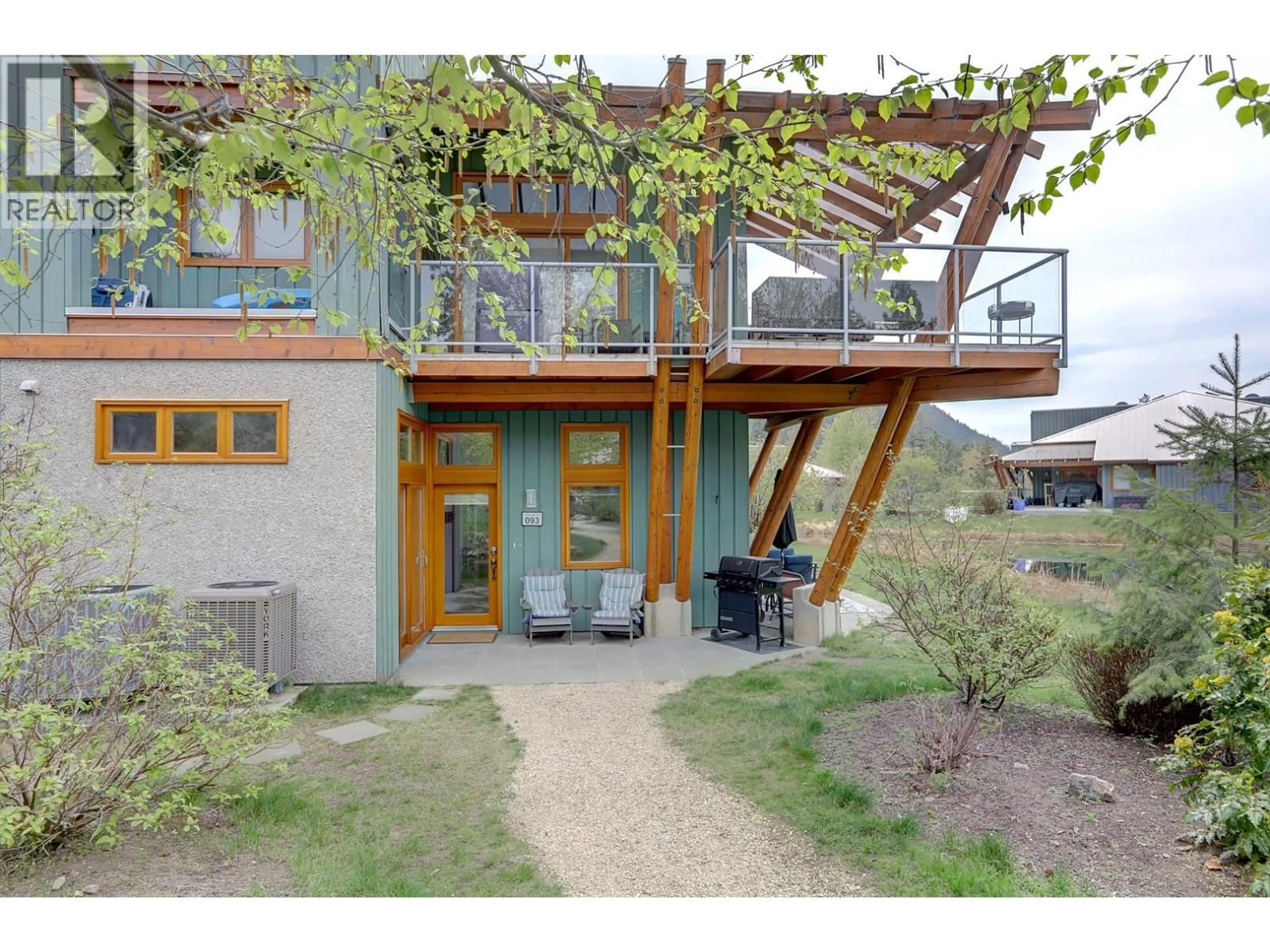 Patio, street for 93 - 9845 EASTSIDE ROAD, Vernon British Columbia V1H1Z2