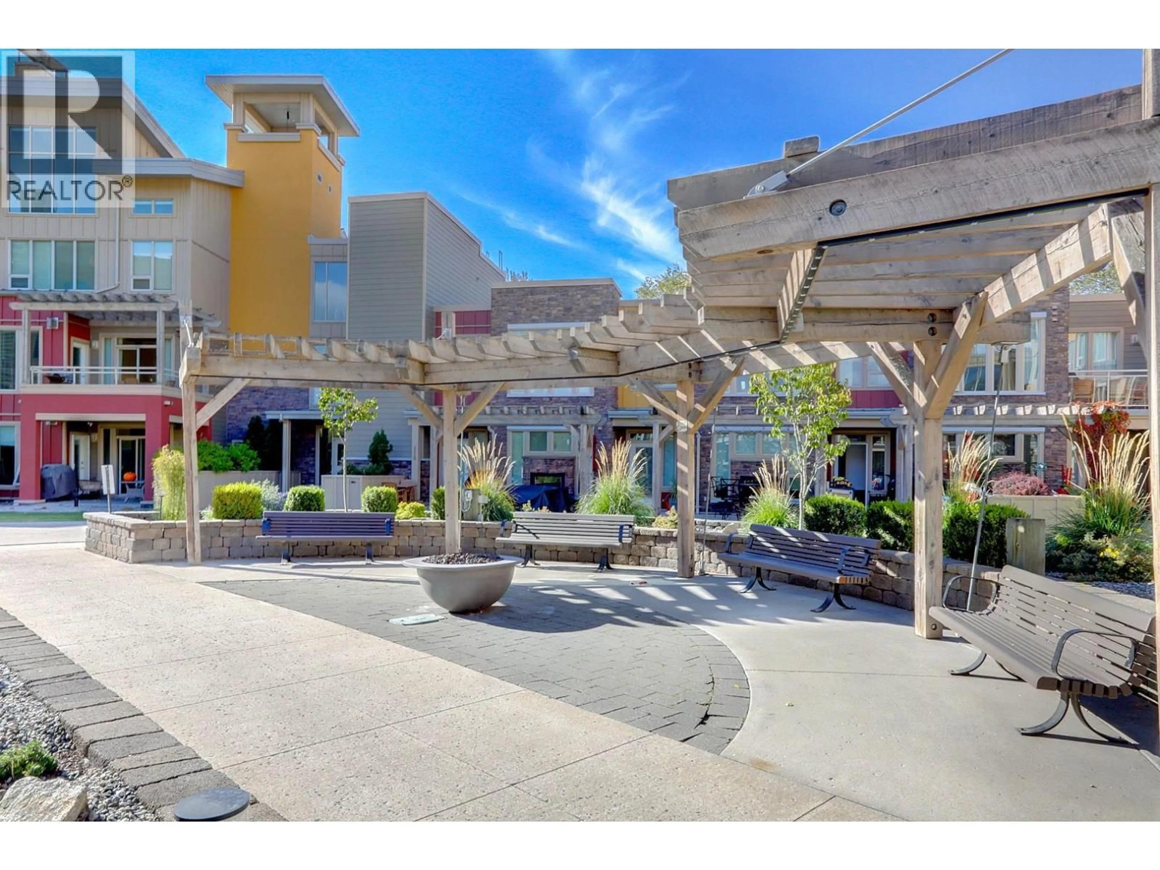 Patio, street for 1114 - 7343 OKANAGAN LANDING ROAD, Vernon British Columbia V1H2J6