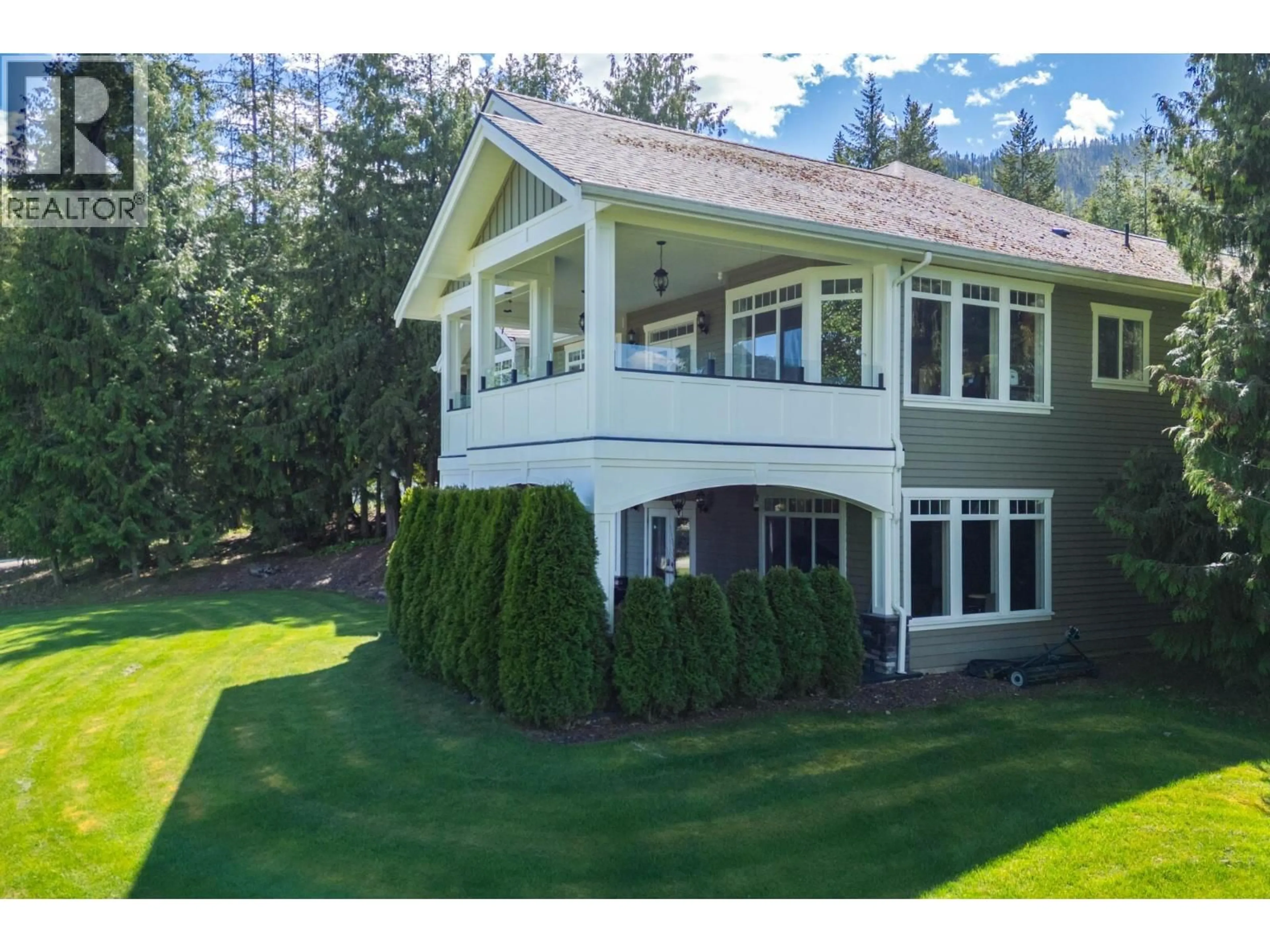 A pic from outside/outdoor area/front of a property/back of a property/a pic from drone, mountain view for 1446 HUCKLEBERRY DRIVE, Sorrento British Columbia V0E2W2