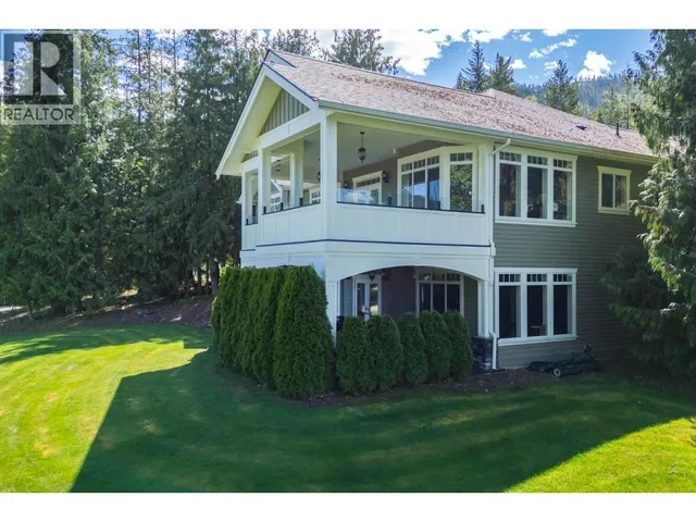 1446 HUCKLEBERRY DRIVE, Sorrento 3