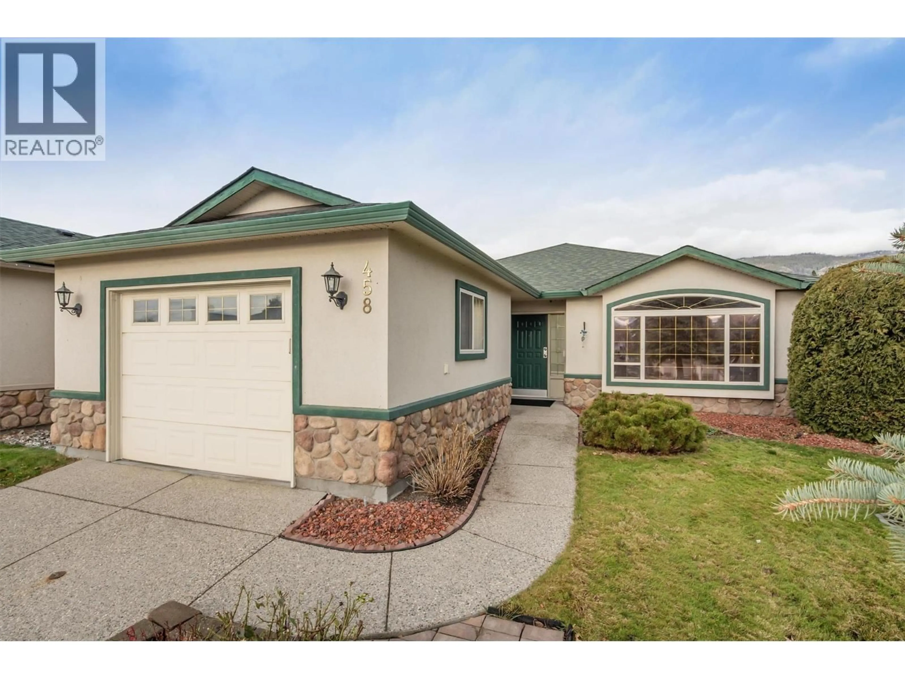 Home with vinyl exterior material, street for 458 - 2330 BUTT ROAD, West Kelowna British Columbia V4T2L3