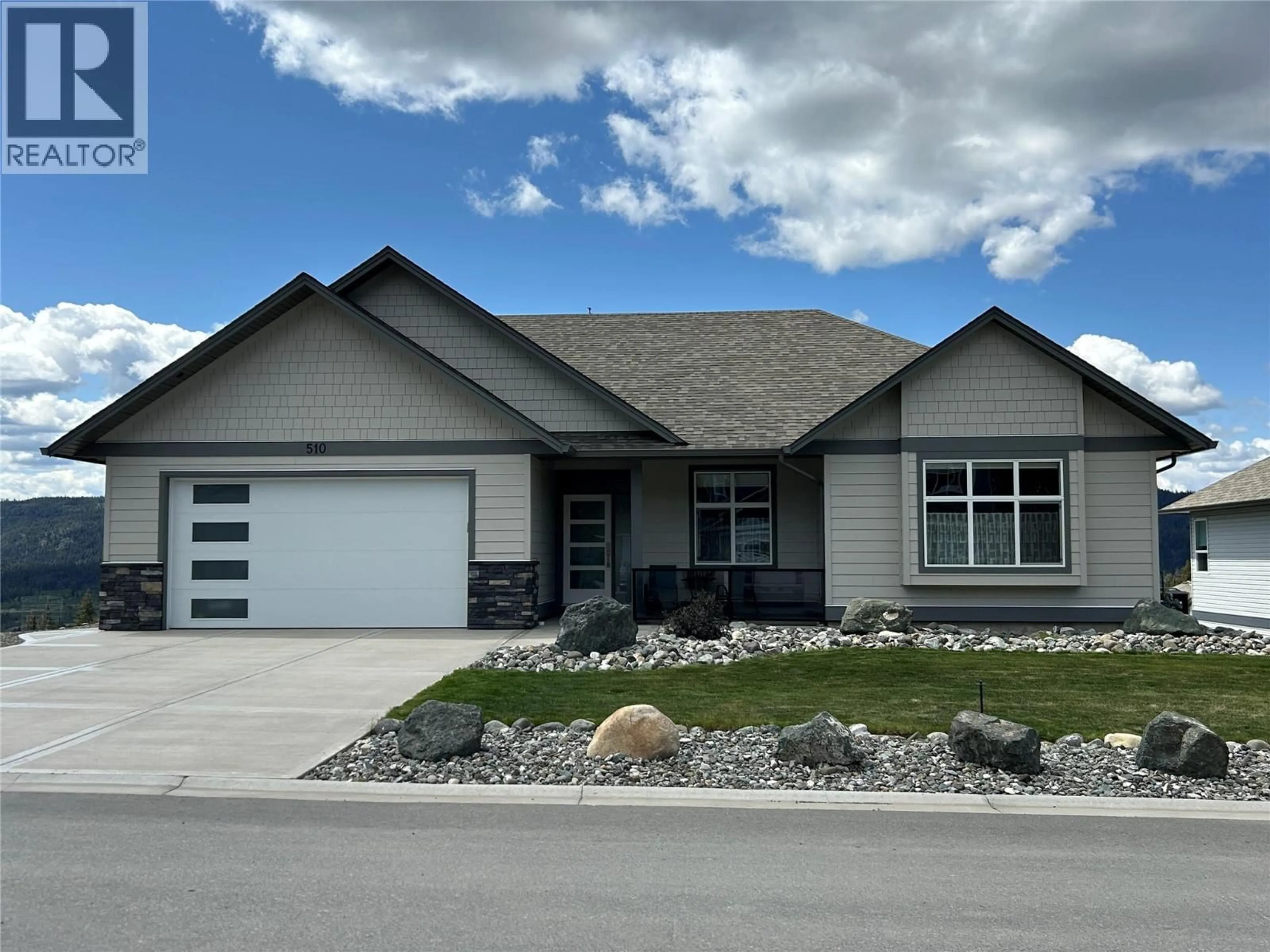 Home with vinyl exterior material, street for 510 POPLAR DRIVE, Logan Lake British Columbia V0K1W0