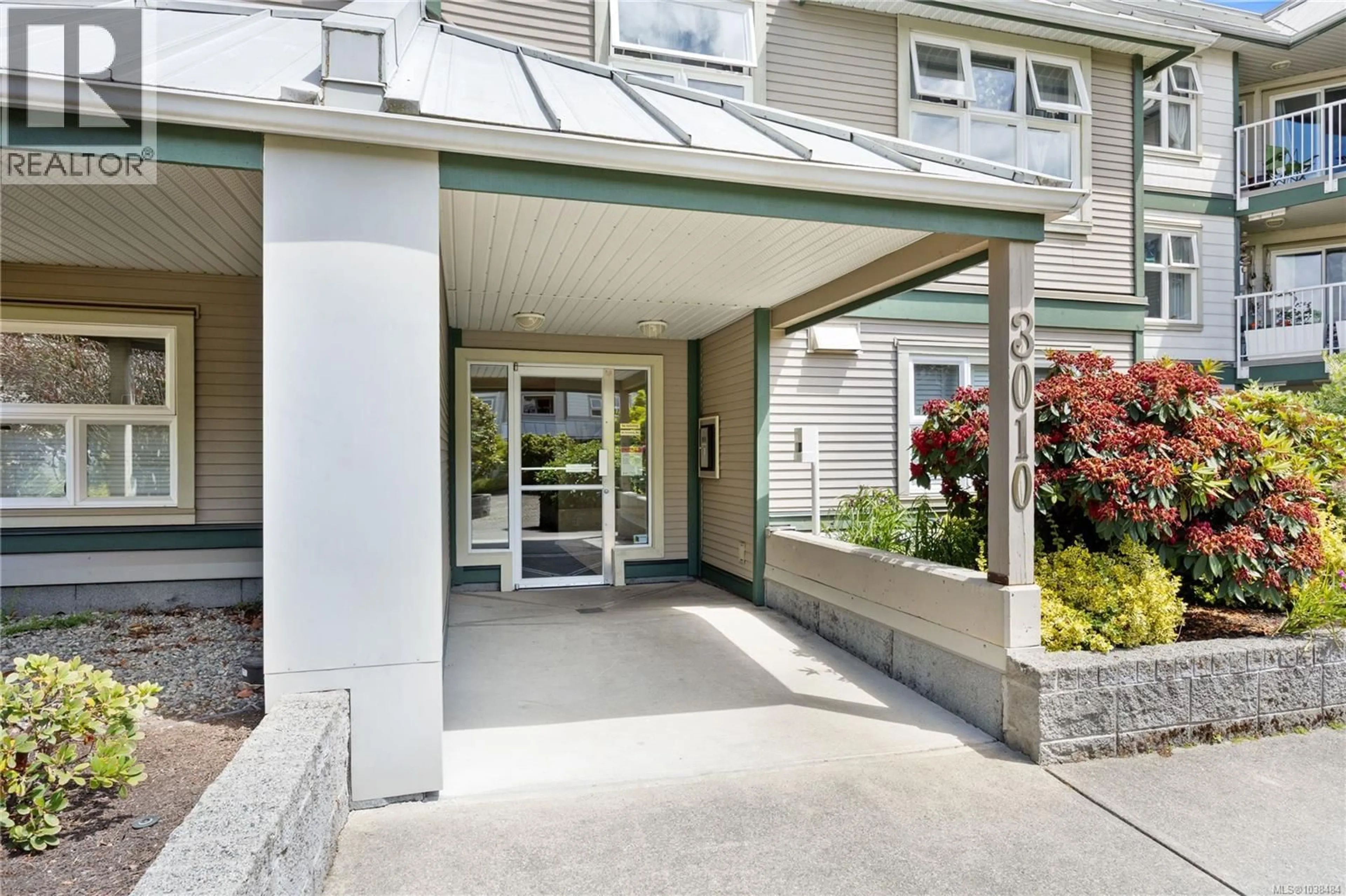 Unknown for 212 - 3010 WASHINGTON AVENUE, Victoria British Columbia V9A1P6