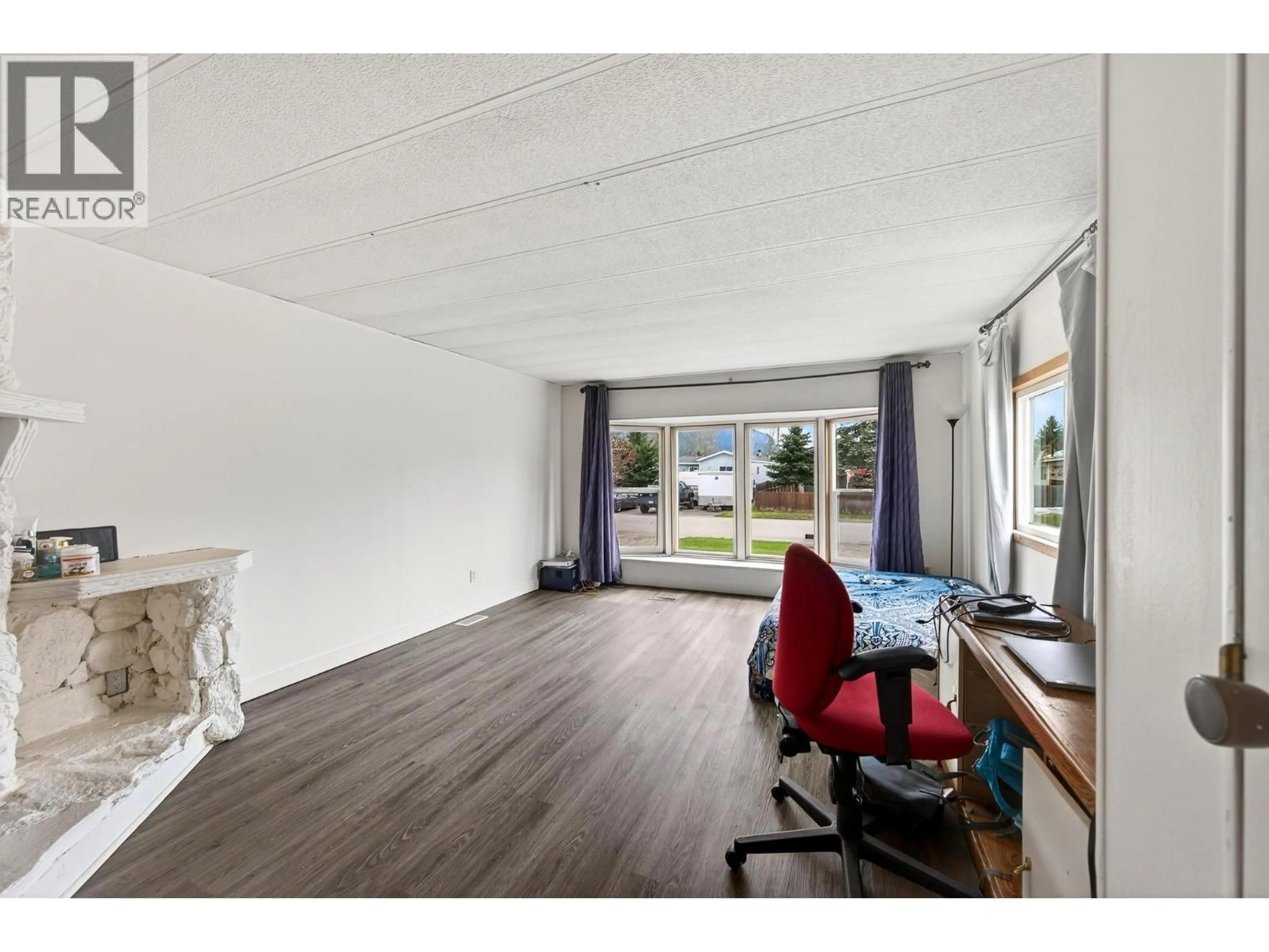 A pic of a room for 1055 KING CRESCENT, Golden British Columbia V0H1H0