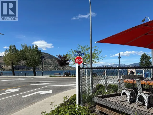 208 - 922 DYNES AVENUE, Penticton 3