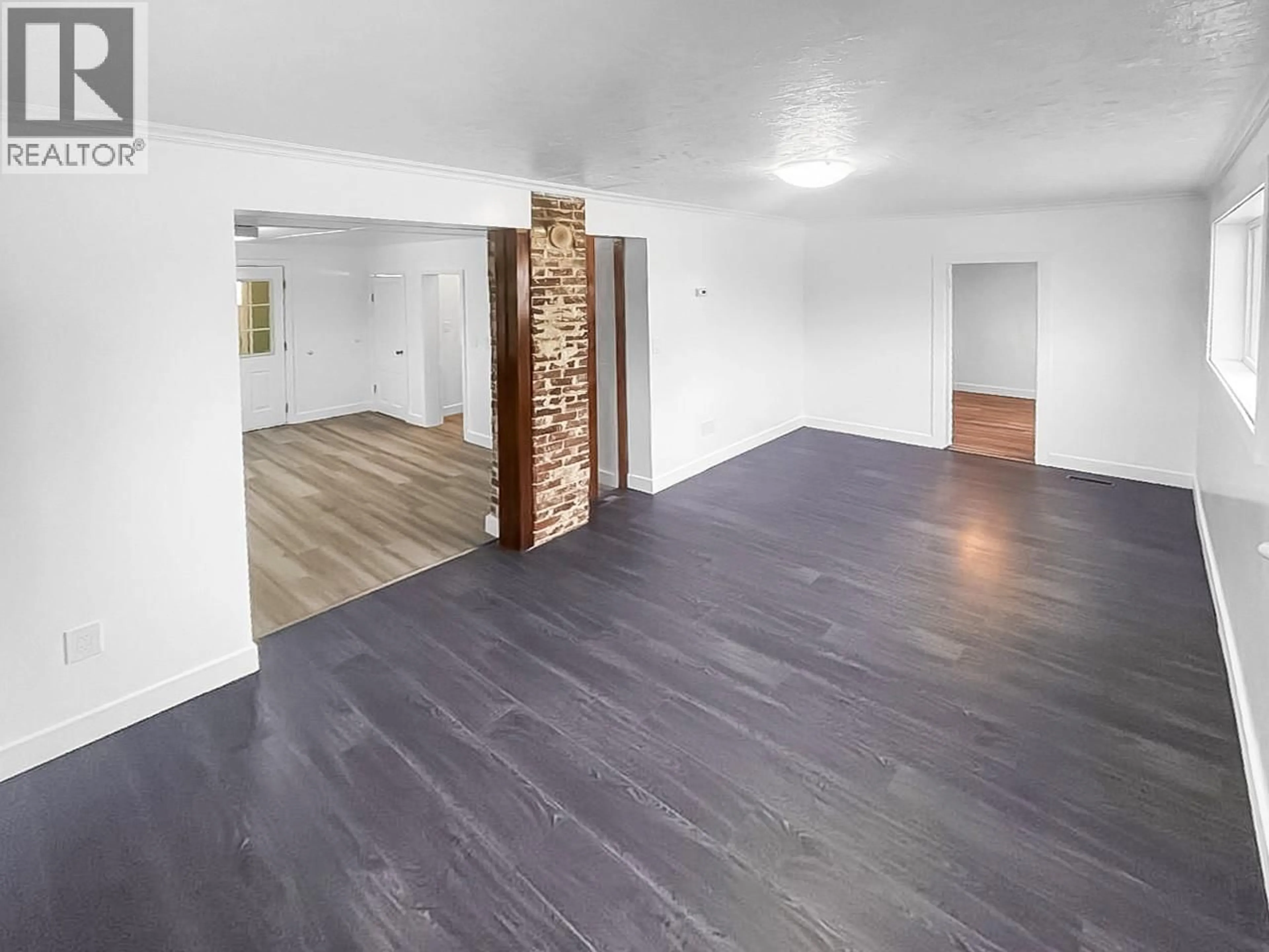 A pic of a room for 40 LITTLE VAN HORNE STREET OTHER, Cranbrook British Columbia V1C1Z9