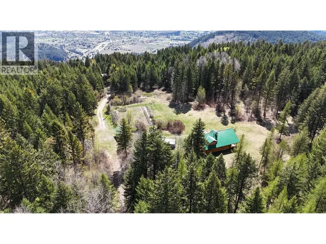 5200 HARDY MOUNTAIN ROAD, Grand Forks 5