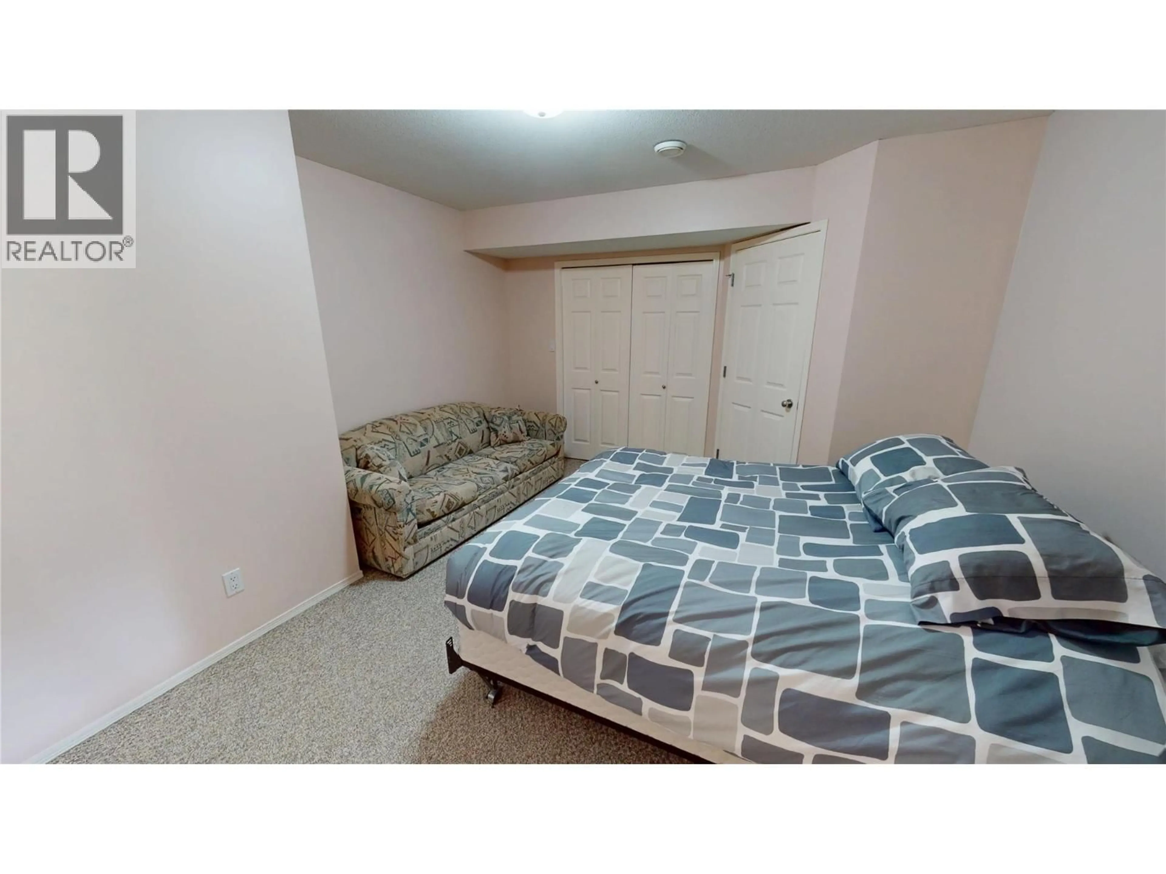 A pic of a room for 620 9TH AVENUE, Invermere British Columbia V0A1K0