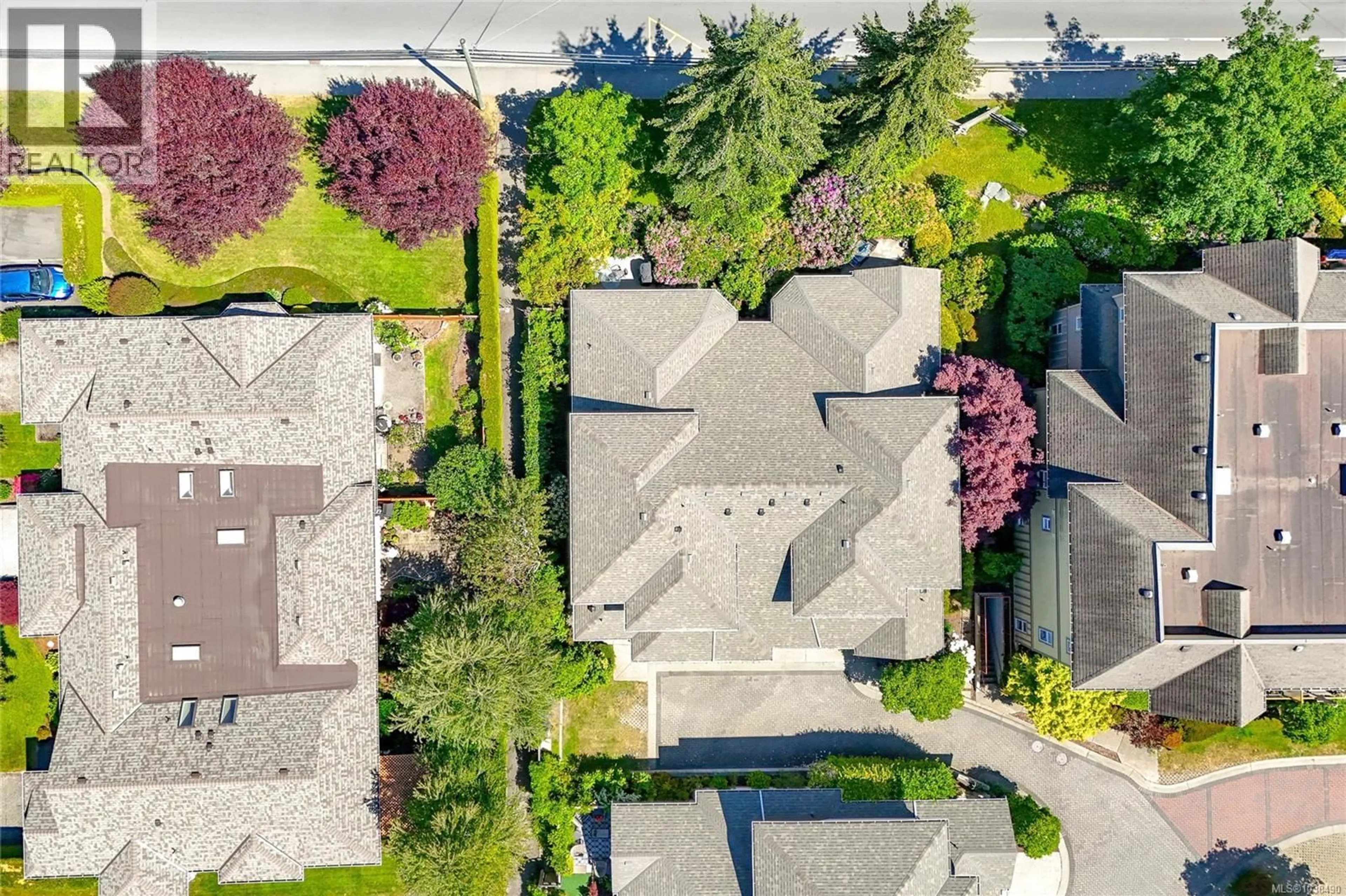 A pic from outside/outdoor area/front of a property/back of a property/a pic from drone, street for 1963 POLO PARK COURT, Central Saanich British Columbia V8M2K1