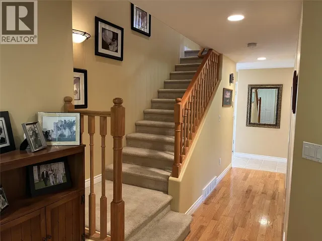 2601 9TH AVENUE, Castlegar 3