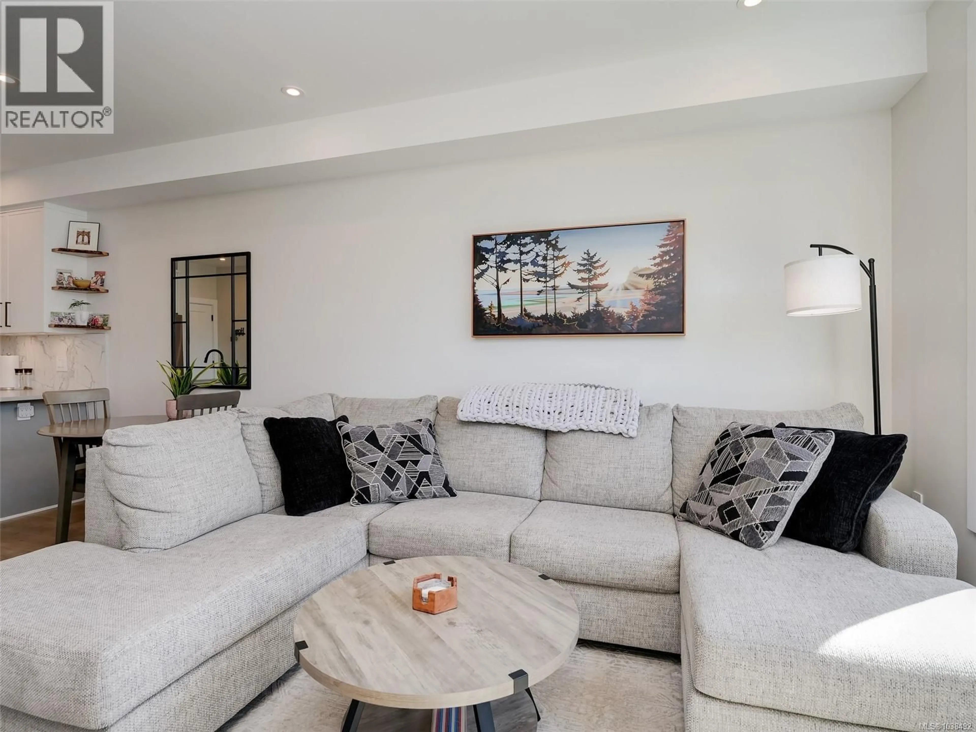 Living room with furniture, unknown for 403 - 1361 GOLDSTREAM AVENUE, Langford British Columbia V9B6H6