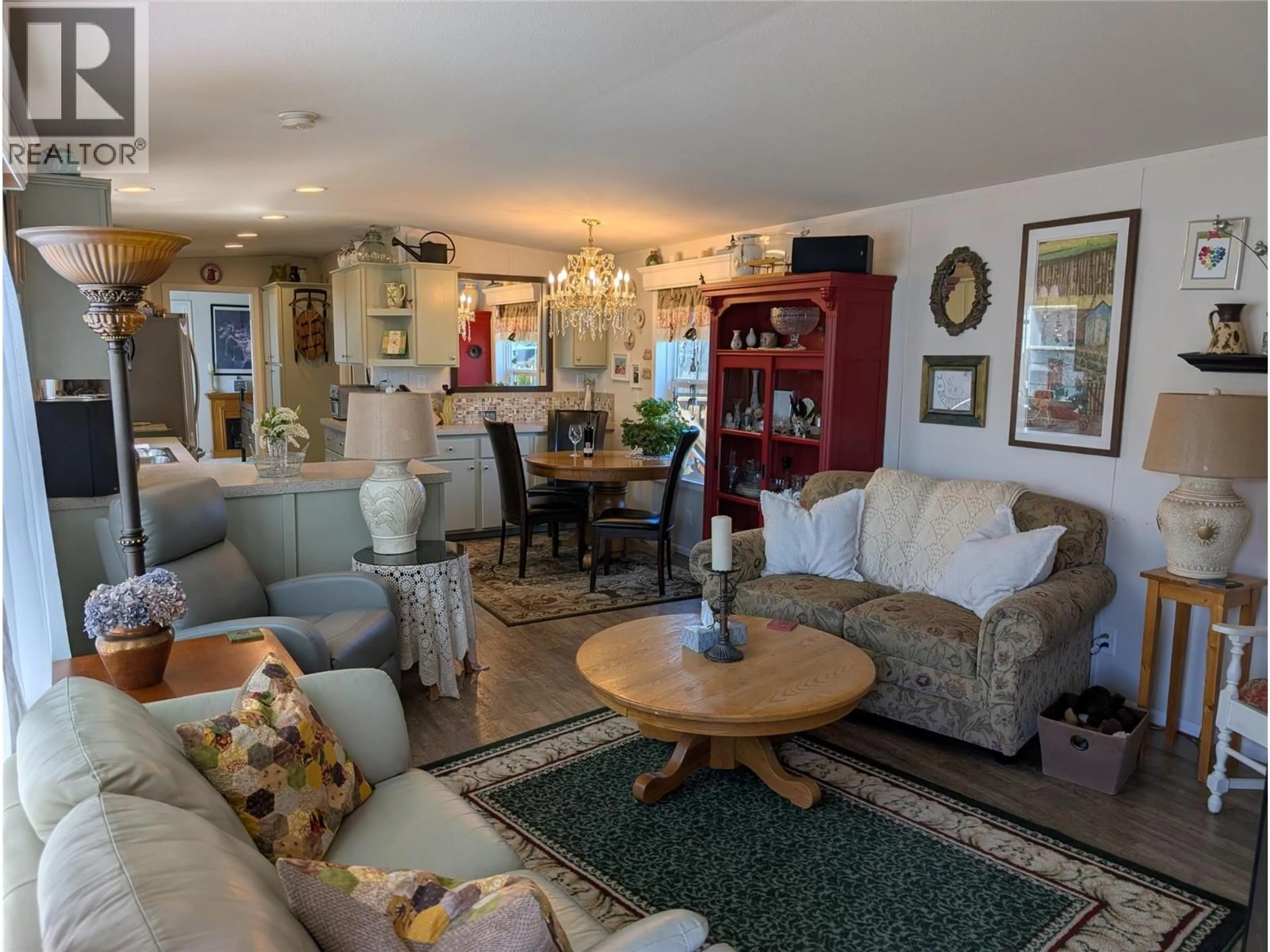 Living room with furniture, unknown for 10 - 4811 10A AVENUE NORTHEAST, Salmon Arm British Columbia V1E1C5