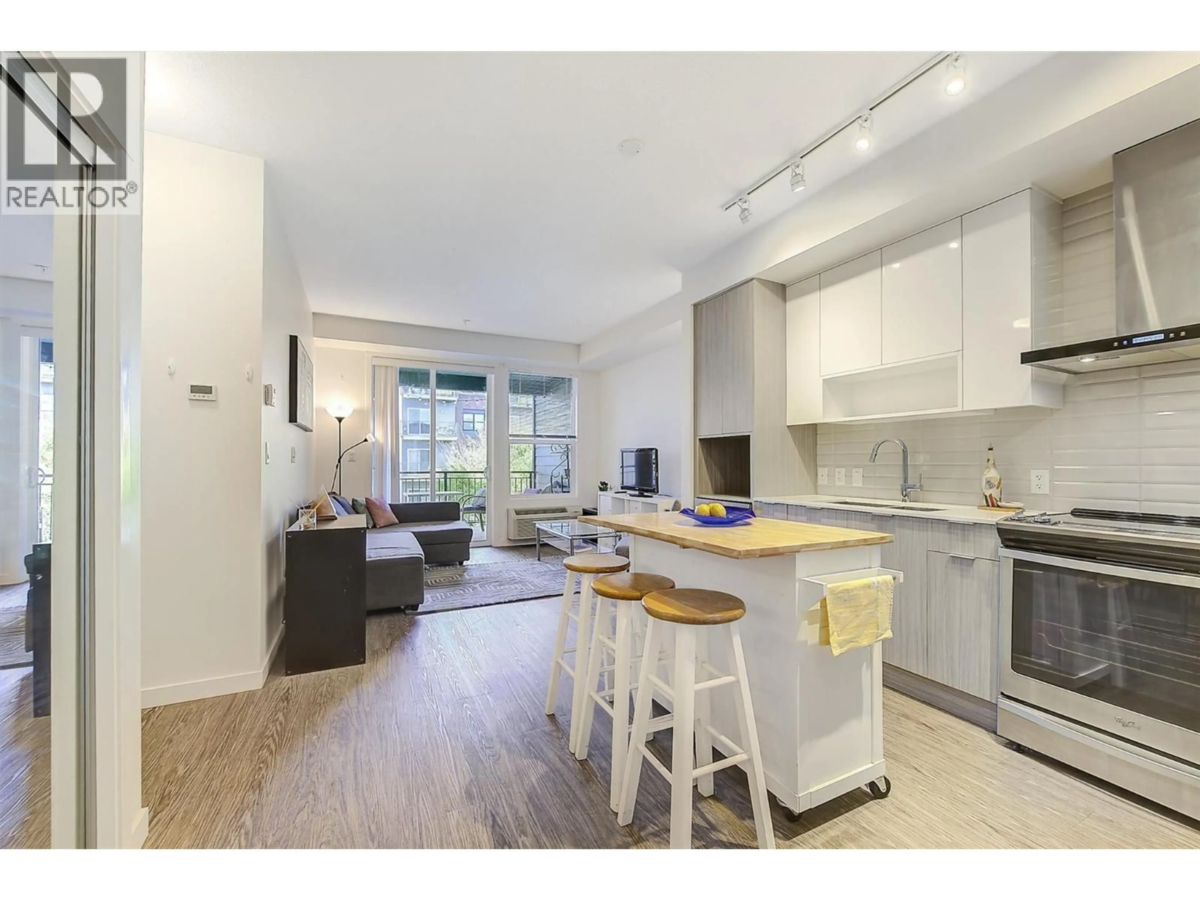Open concept kitchen, unknown for 320 - 1770 RICHTER STREET, Kelowna British Columbia V1Y0E6