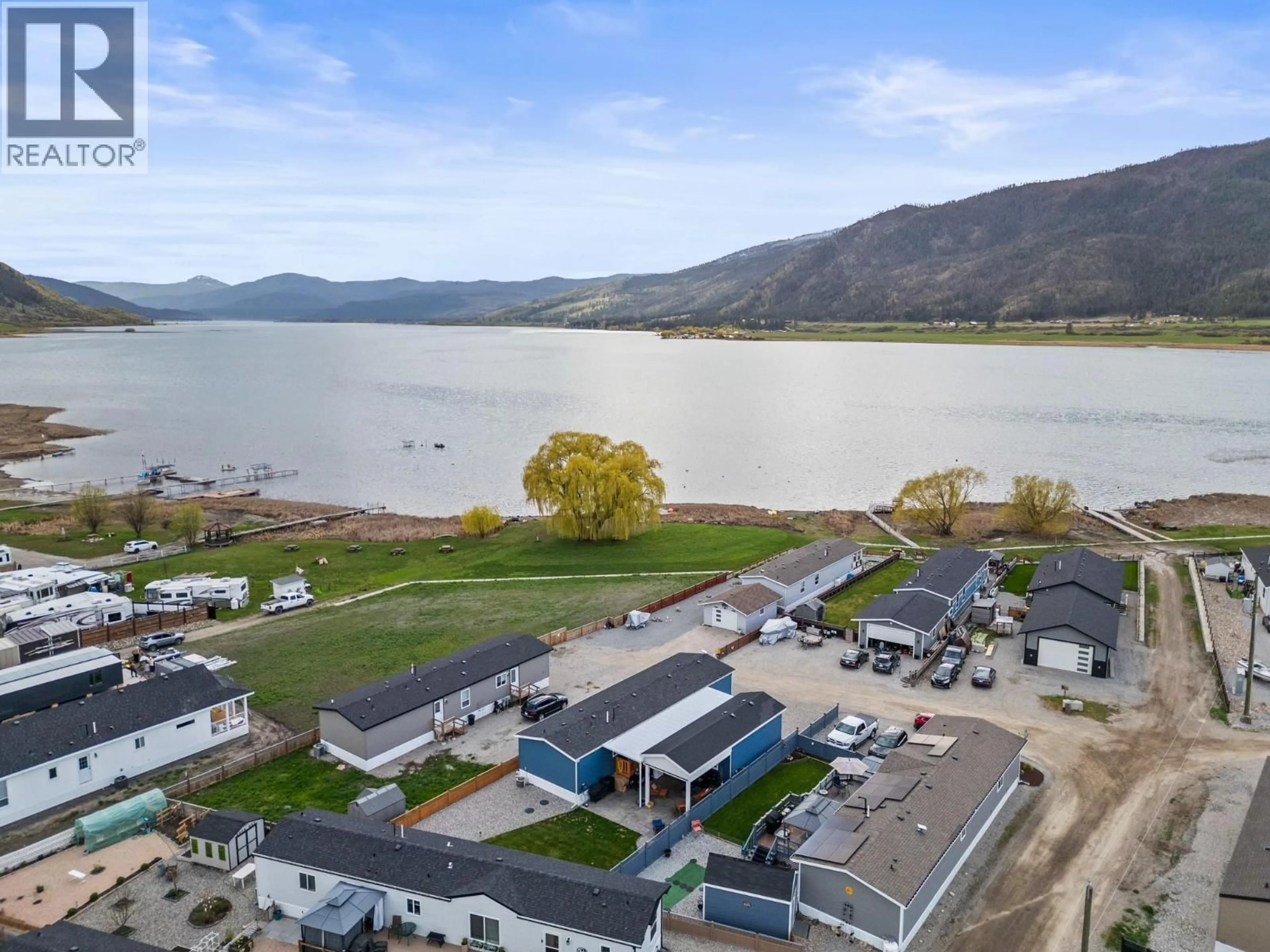 A pic from outside/outdoor area/front of a property/back of a property/a pic from drone, water/lake/river/ocean view for 124 - 63 ANTOINE ROAD, Vernon British Columbia V1H2A3