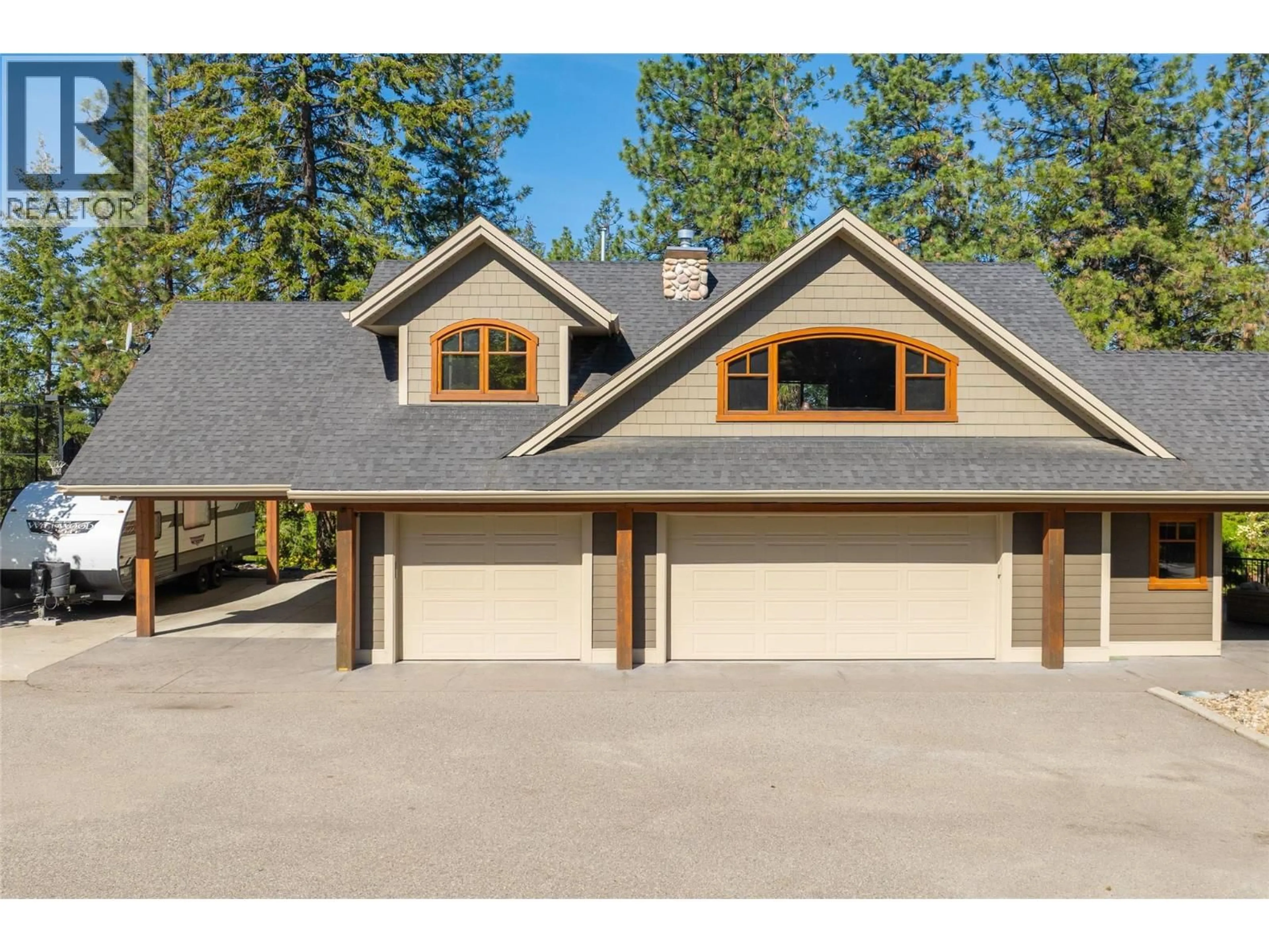 Indoor garage for 4150 SEDDON ROAD, Kelowna British Columbia V1W4C9