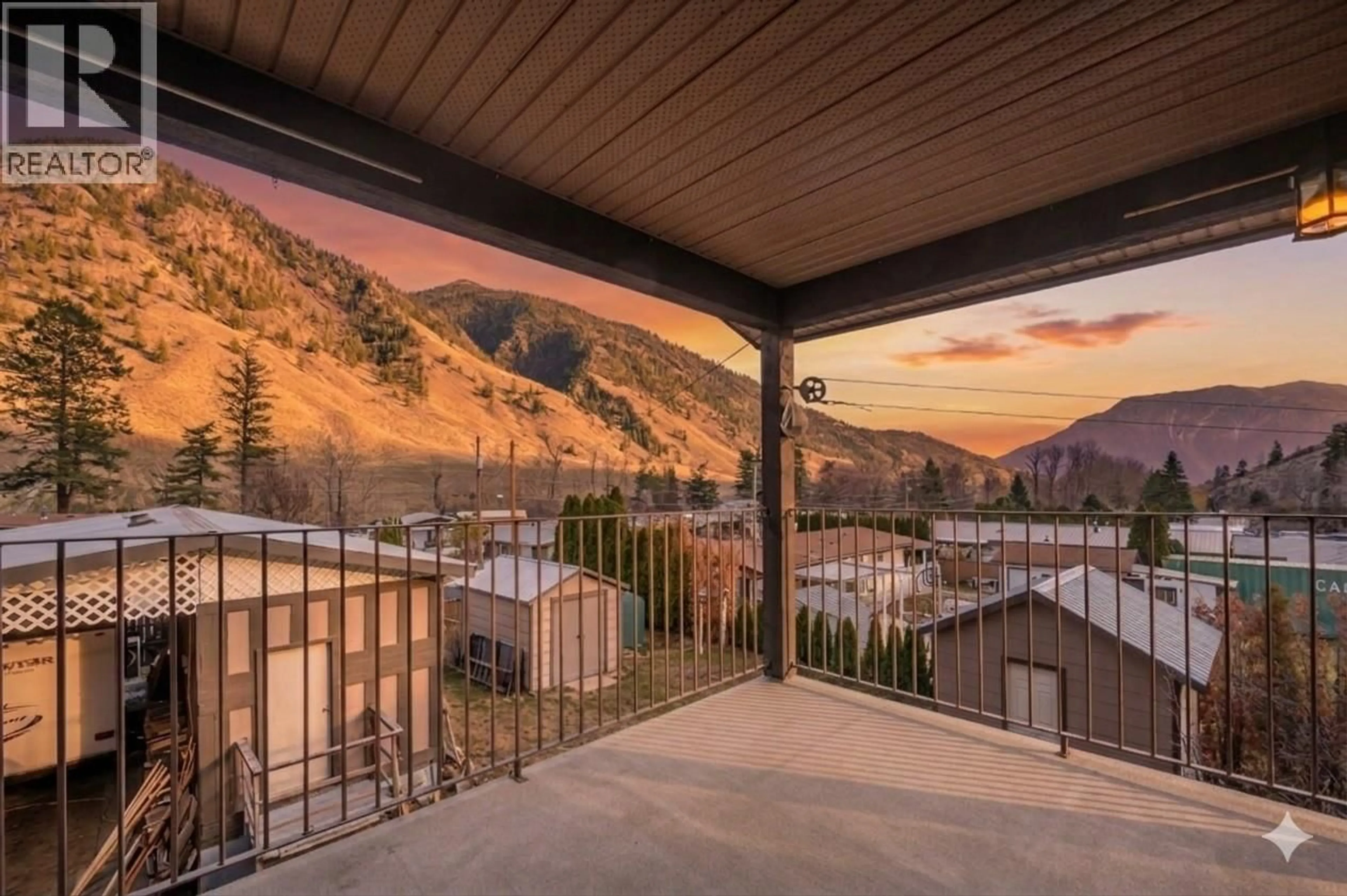 Patio, mountain view for 1436 MAIN STREET, Keremeos British Columbia V0X1N6