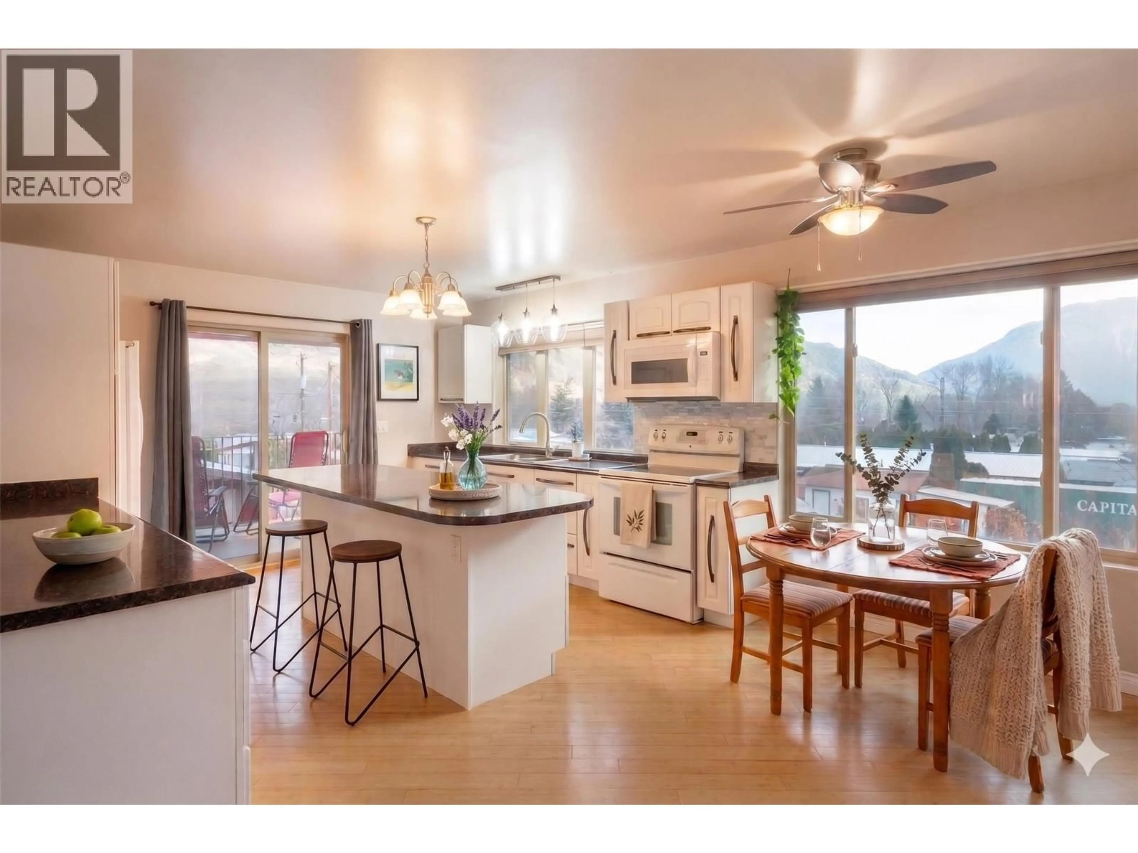 Open concept kitchen, unknown for 1436 MAIN STREET, Keremeos British Columbia V0X1N6