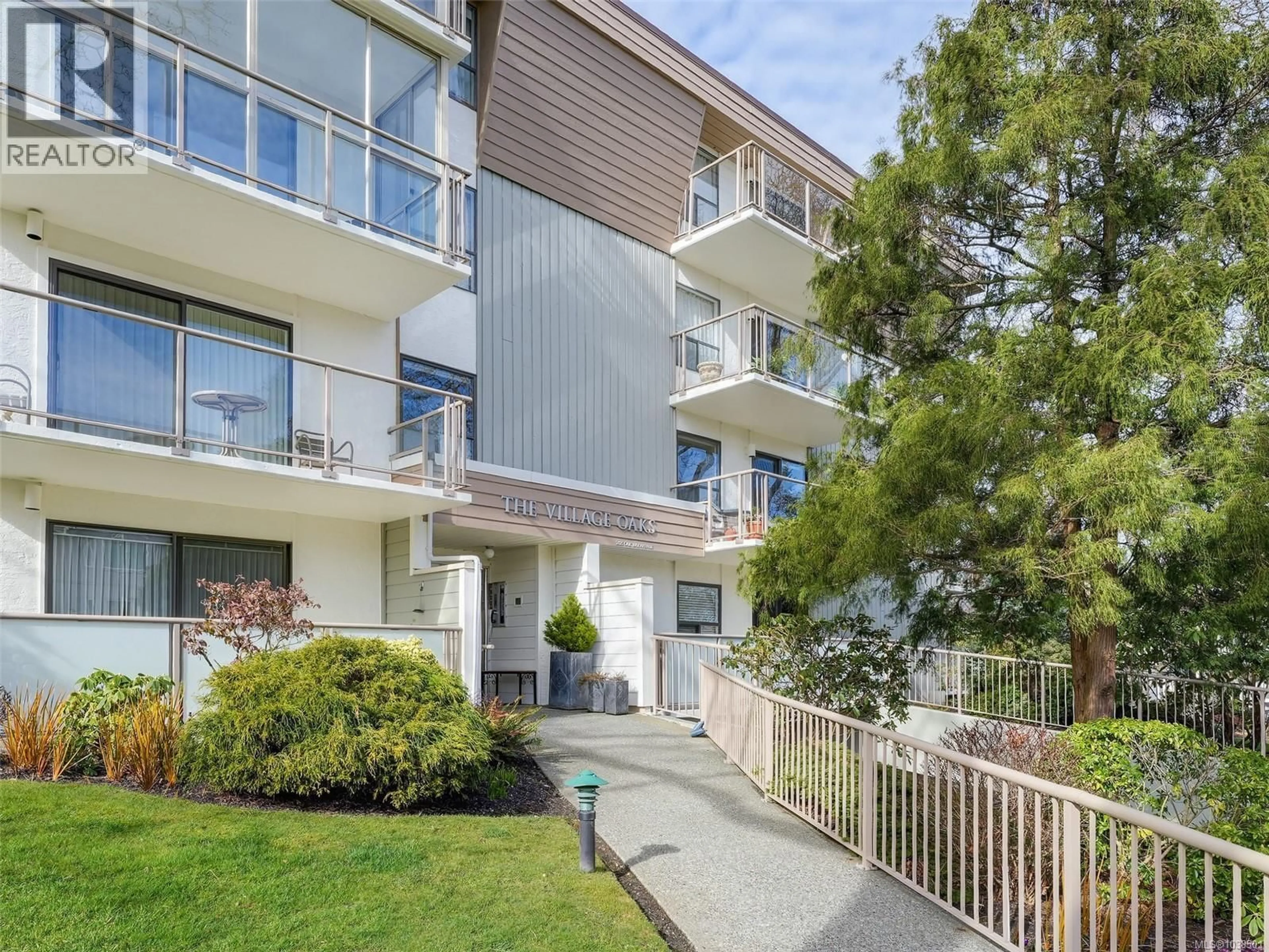Unknown for 303 - 2125 OAK BAY AVENUE, Oak Bay British Columbia V8R1G1