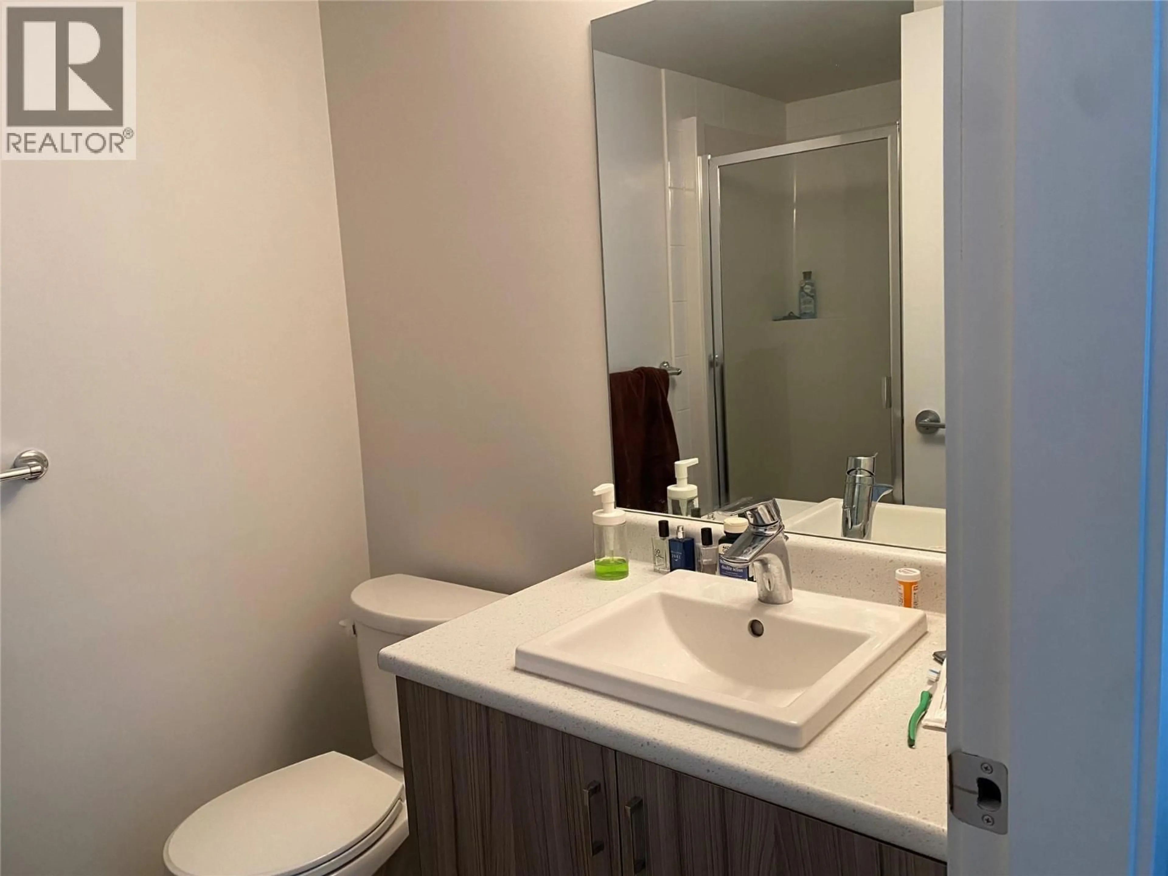 Standard bathroom, unknown for 207 - 695 ACADEMY WAY, Kelowna British Columbia V1V0C7