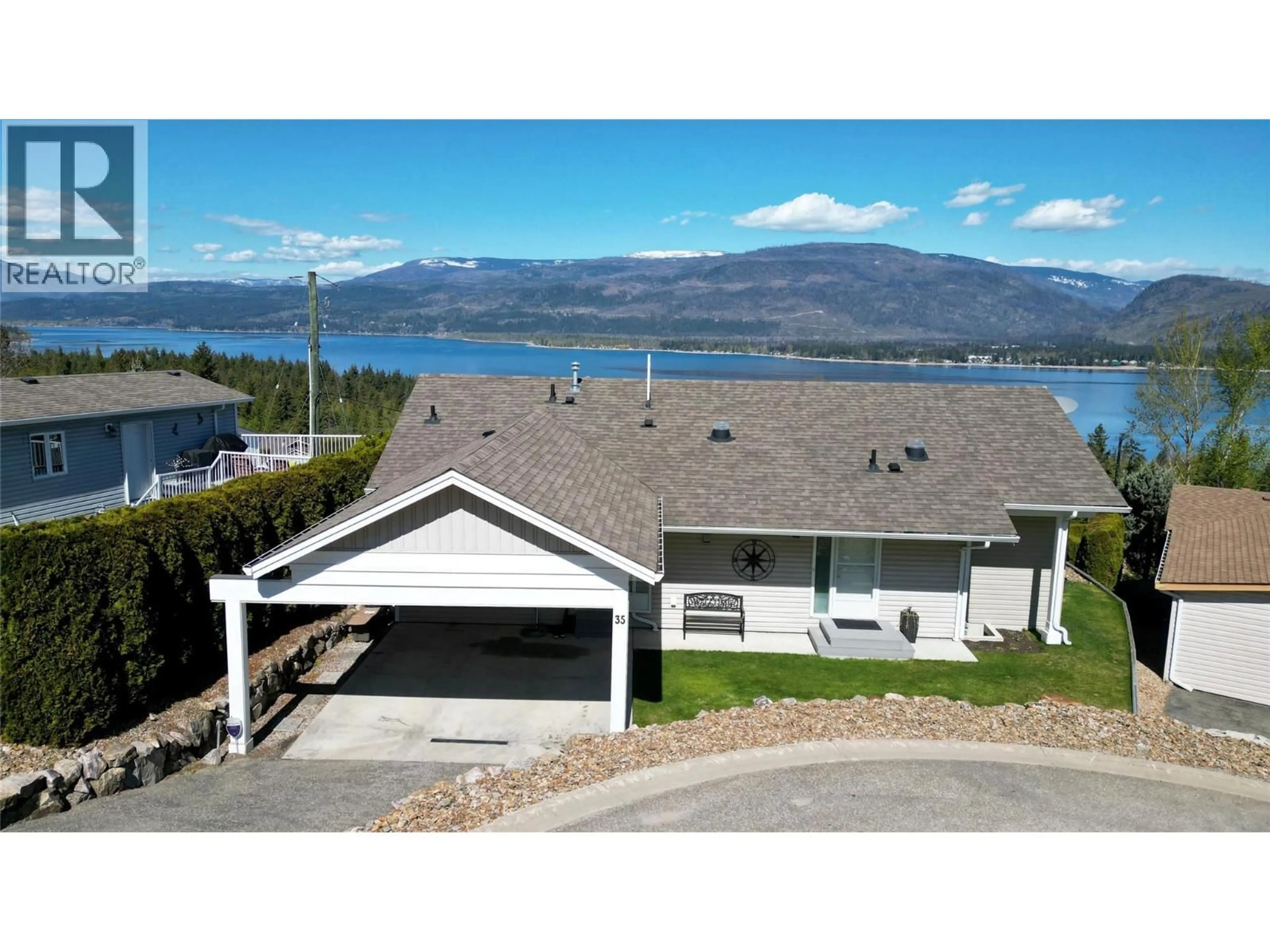 A pic from outside/outdoor area/front of a property/back of a property/a pic from drone, water/lake/river/ocean view for 35 - 1510 TRANS CANADA HIGHWAY, Sorrento British Columbia V0E2W2