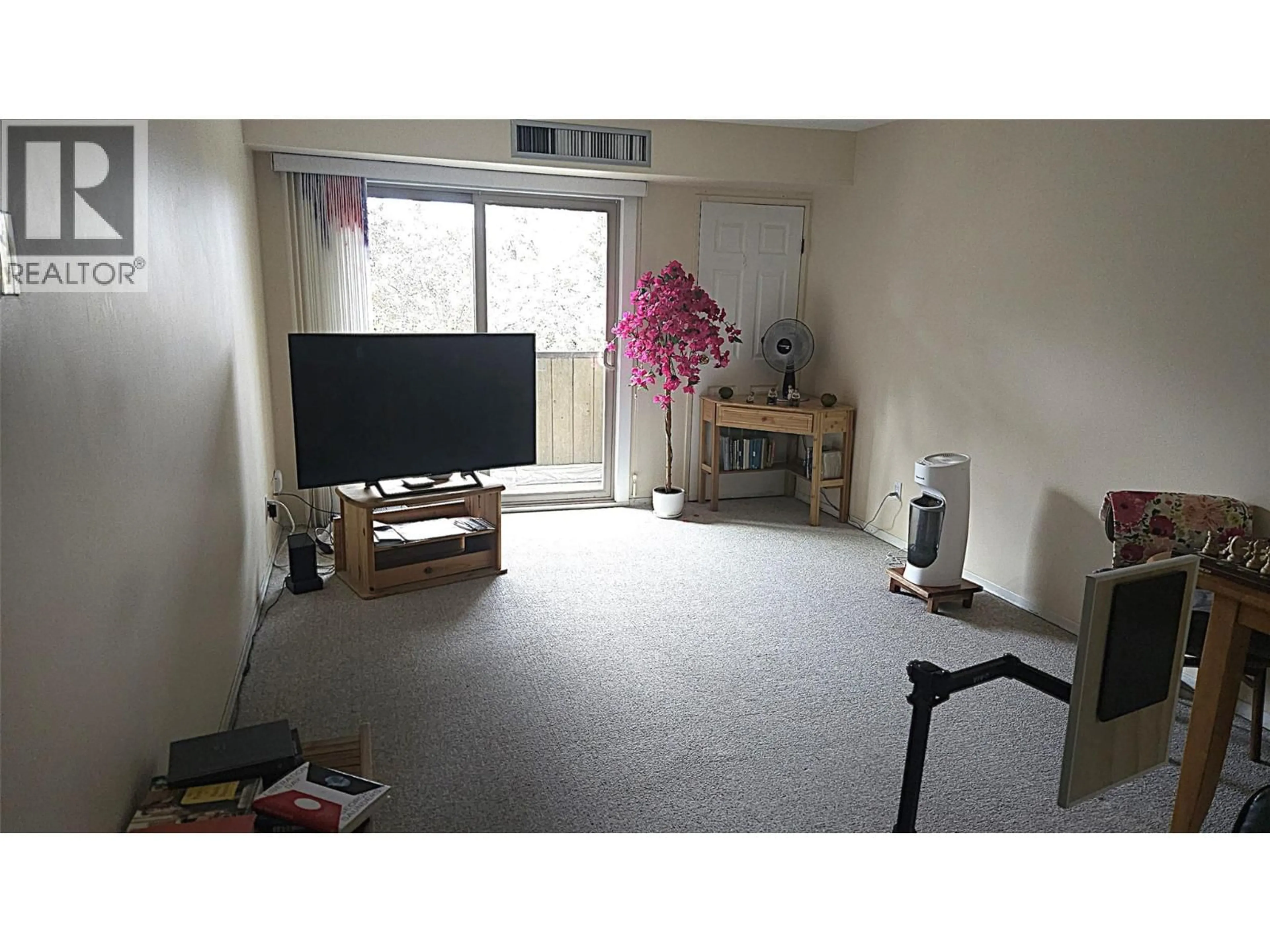 A pic of a room for 347 - 245 GORDONHORN DRIVE, Kamloops British Columbia V2E1G5
