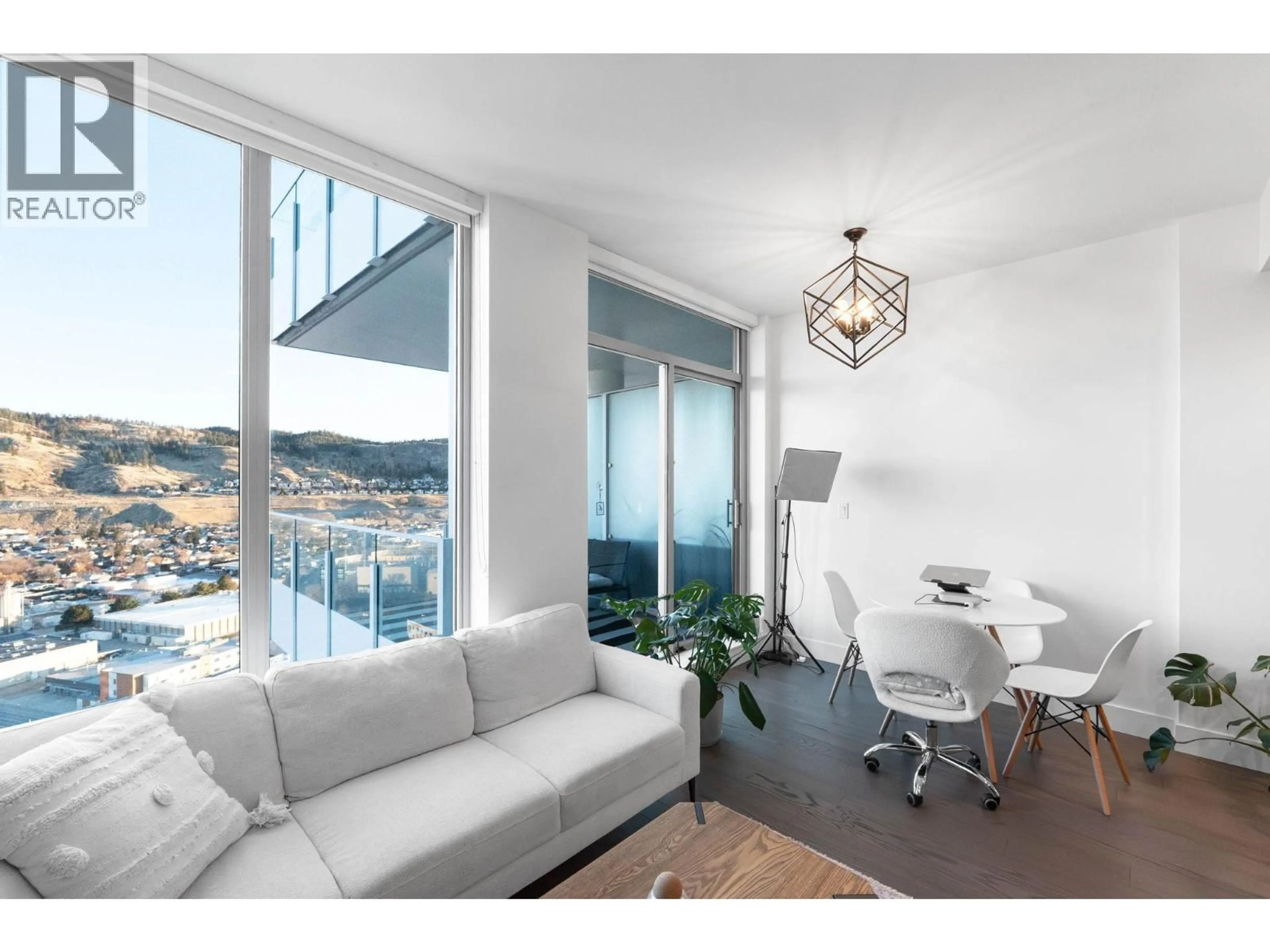 Living room with furniture, unknown for 2307 - 1181 SUNSET DRIVE, Kelowna British Columbia V1Y0L4
