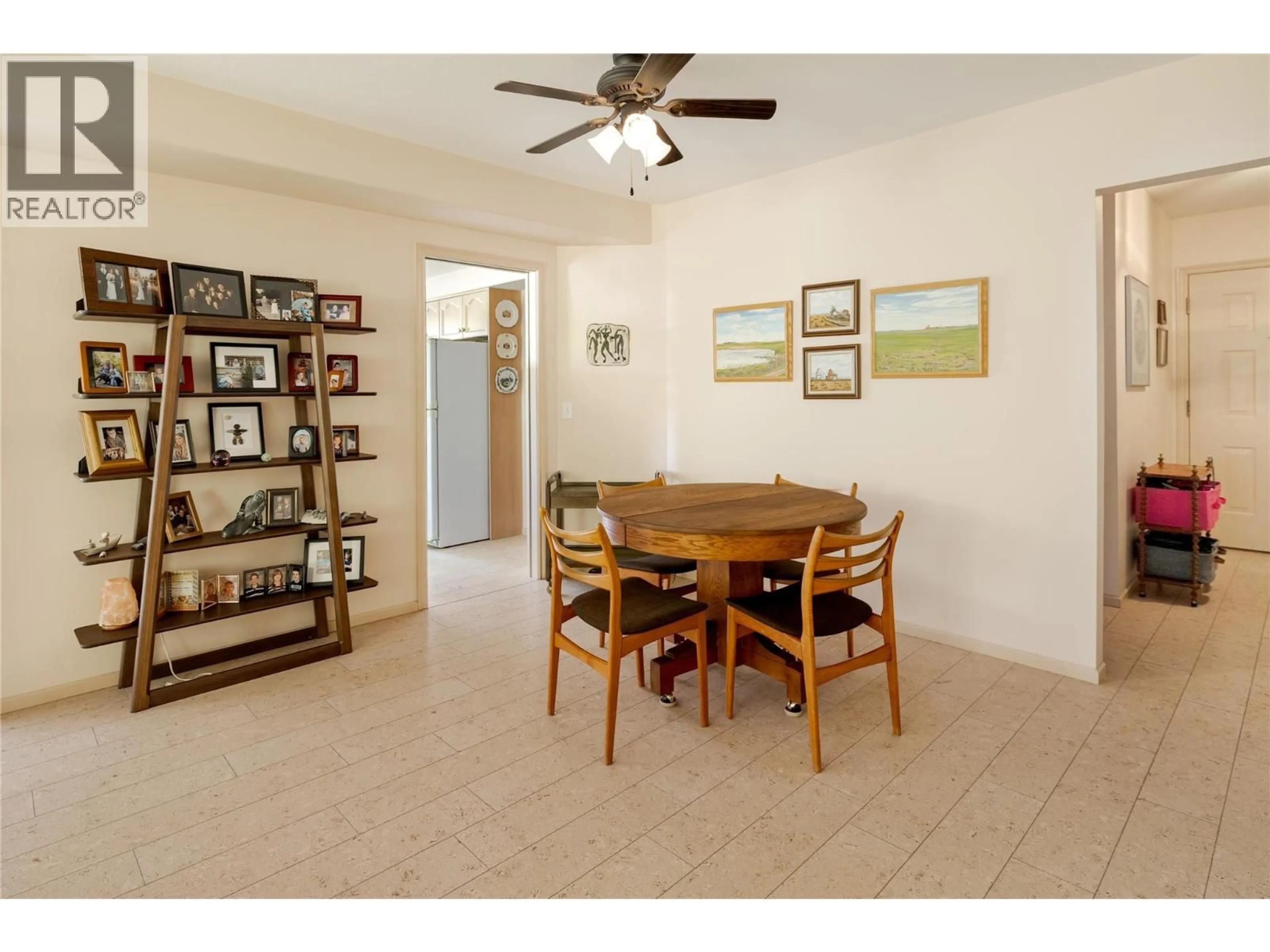 Dining room, unknown for 215 - 3335 RICHTER STREET, Kelowna British Columbia V1W3Y1