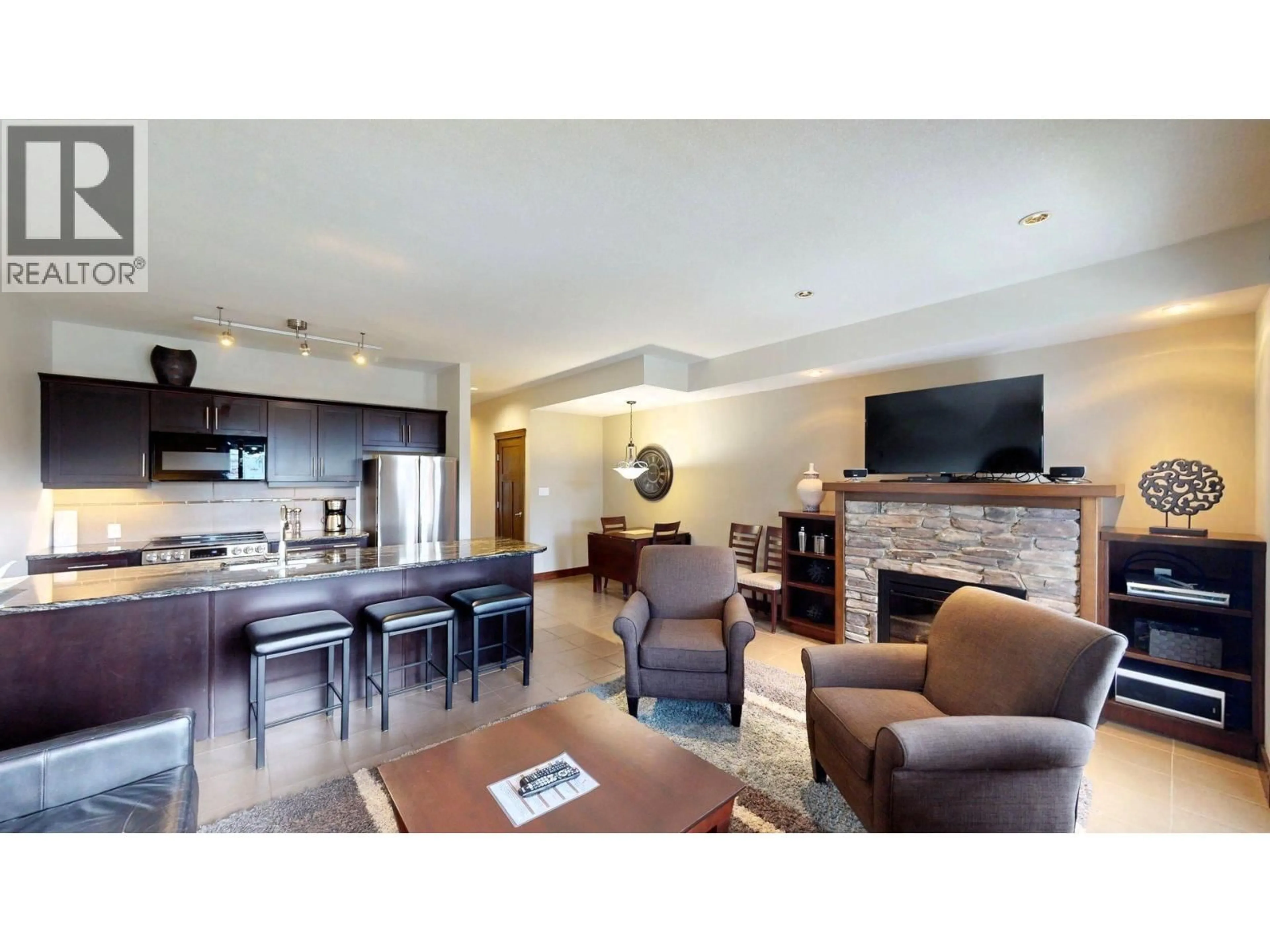 Living room with furniture, unknown for 725 I2 - 700 BIGHORN BOULEVARD, Radium Hot Springs British Columbia V0A1M0