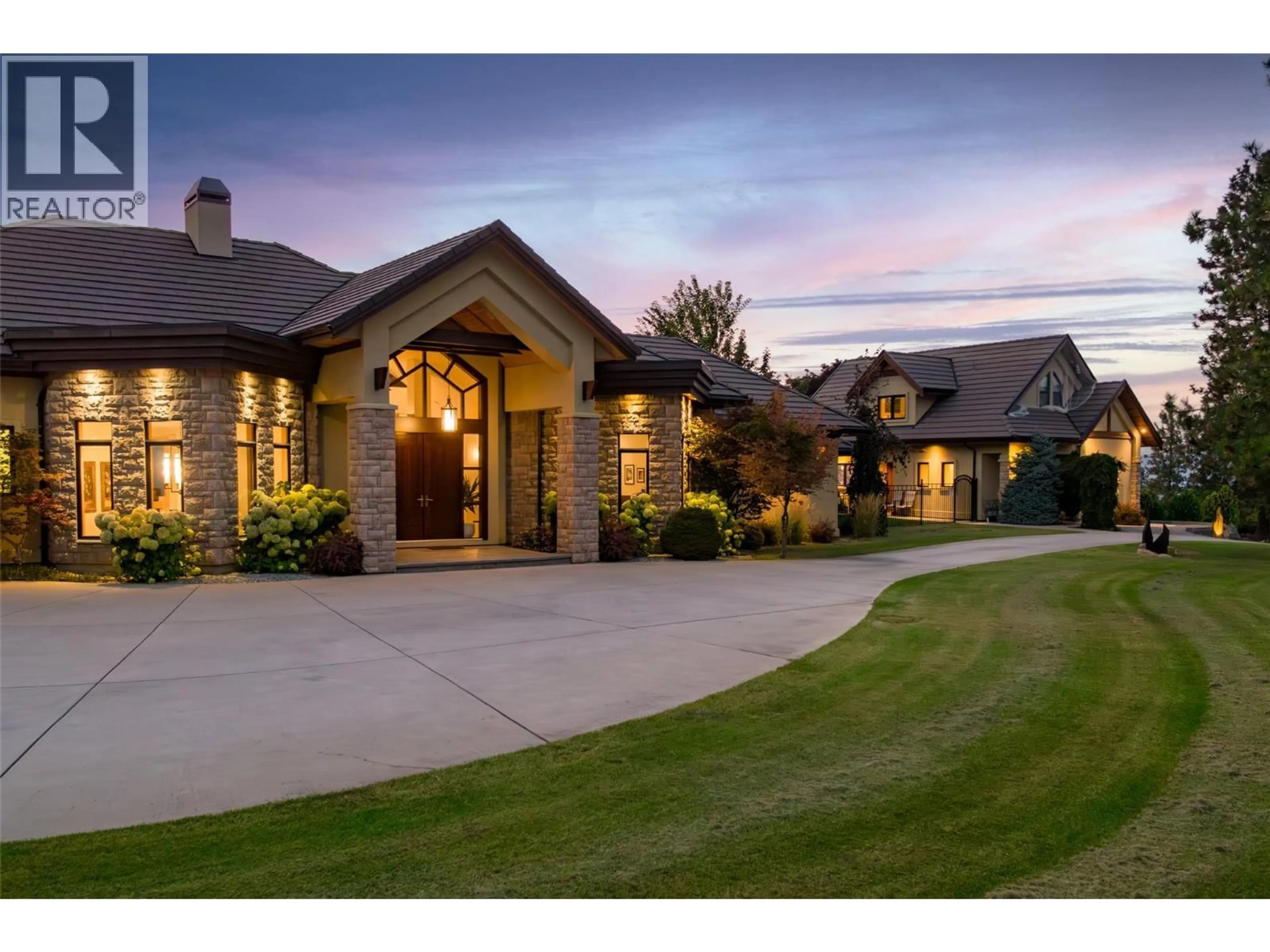 Unknown for 4326- 4330 BEDFORD LANE, Kelowna British Columbia V1W3C5
