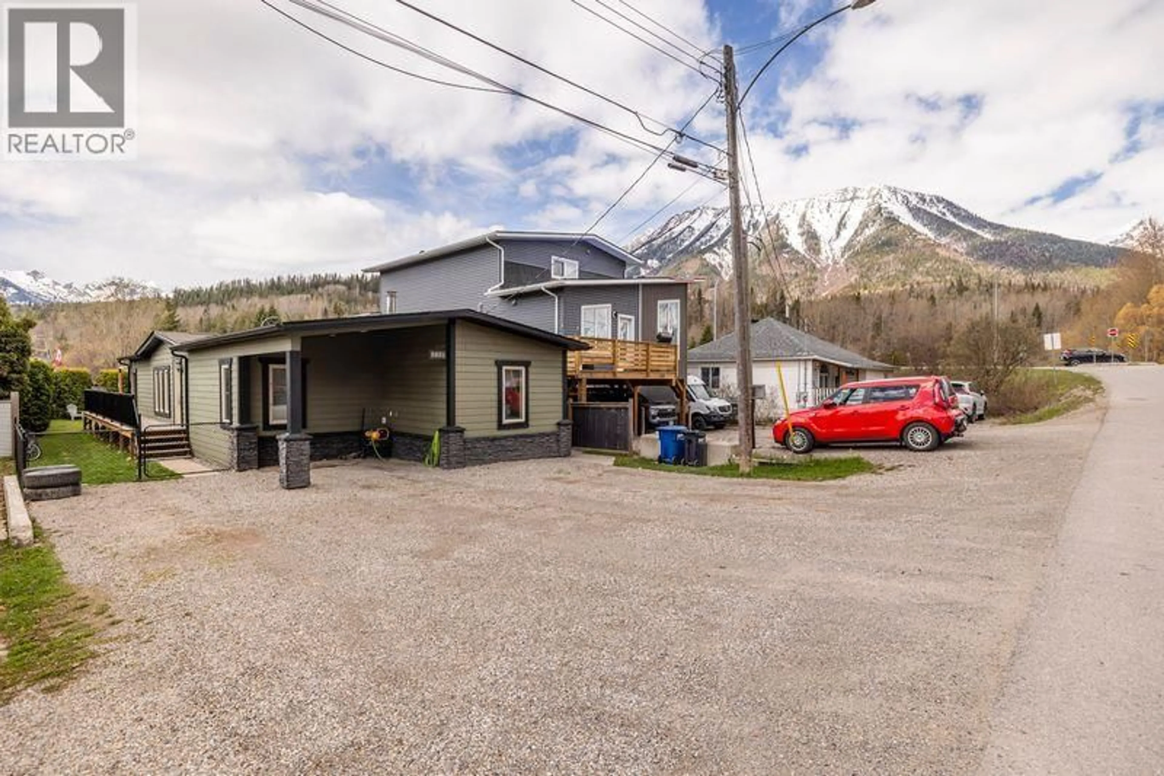 A pic from outside/outdoor area/front of a property/back of a property/a pic from drone, mountain view for 236 RIVERSIDE DRIVE, Fernie British Columbia V0B1M1