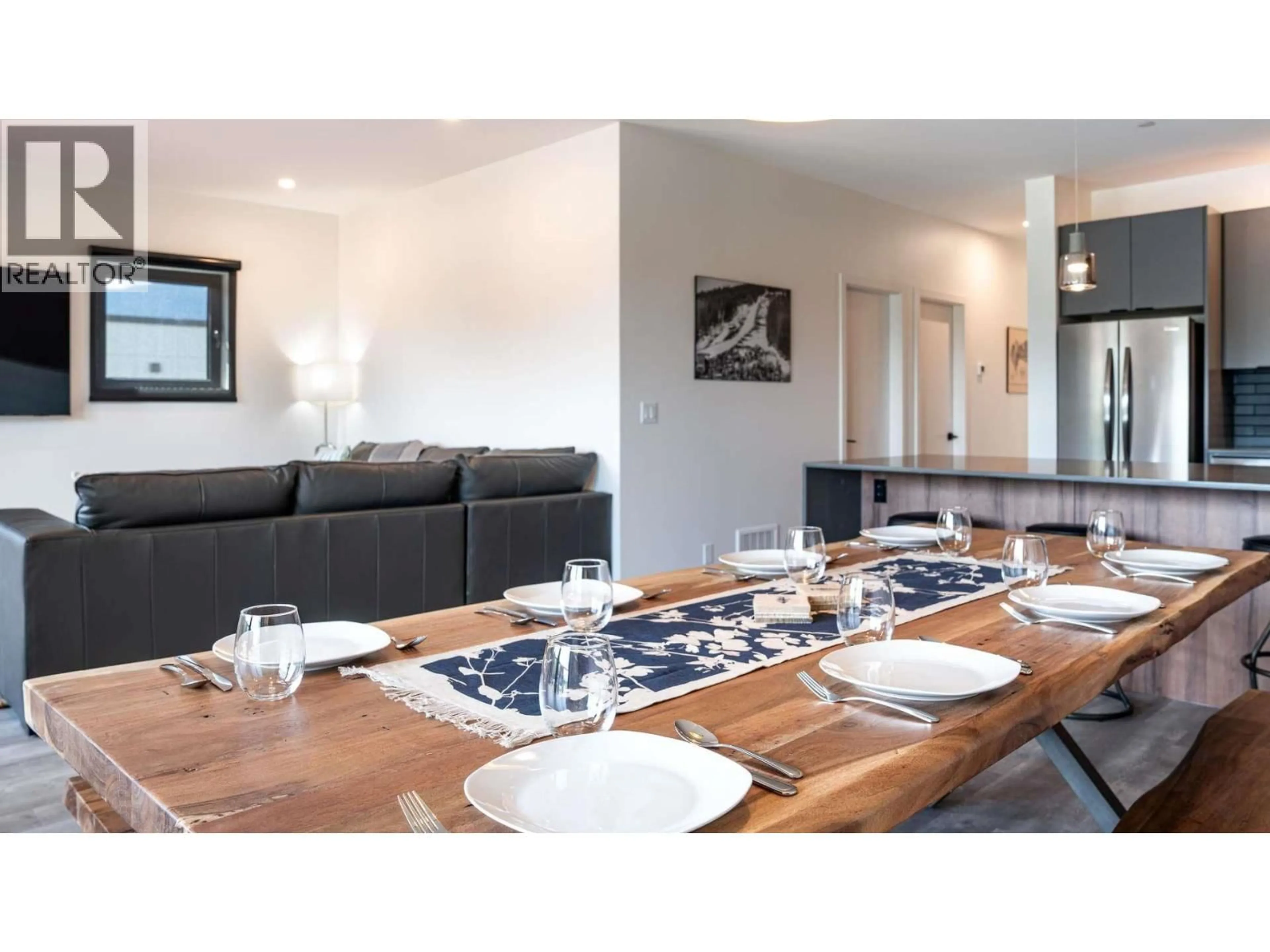 Unknown for 2411 - 1701 COURSIER AVENUE, Revelstoke British Columbia V0E2S3