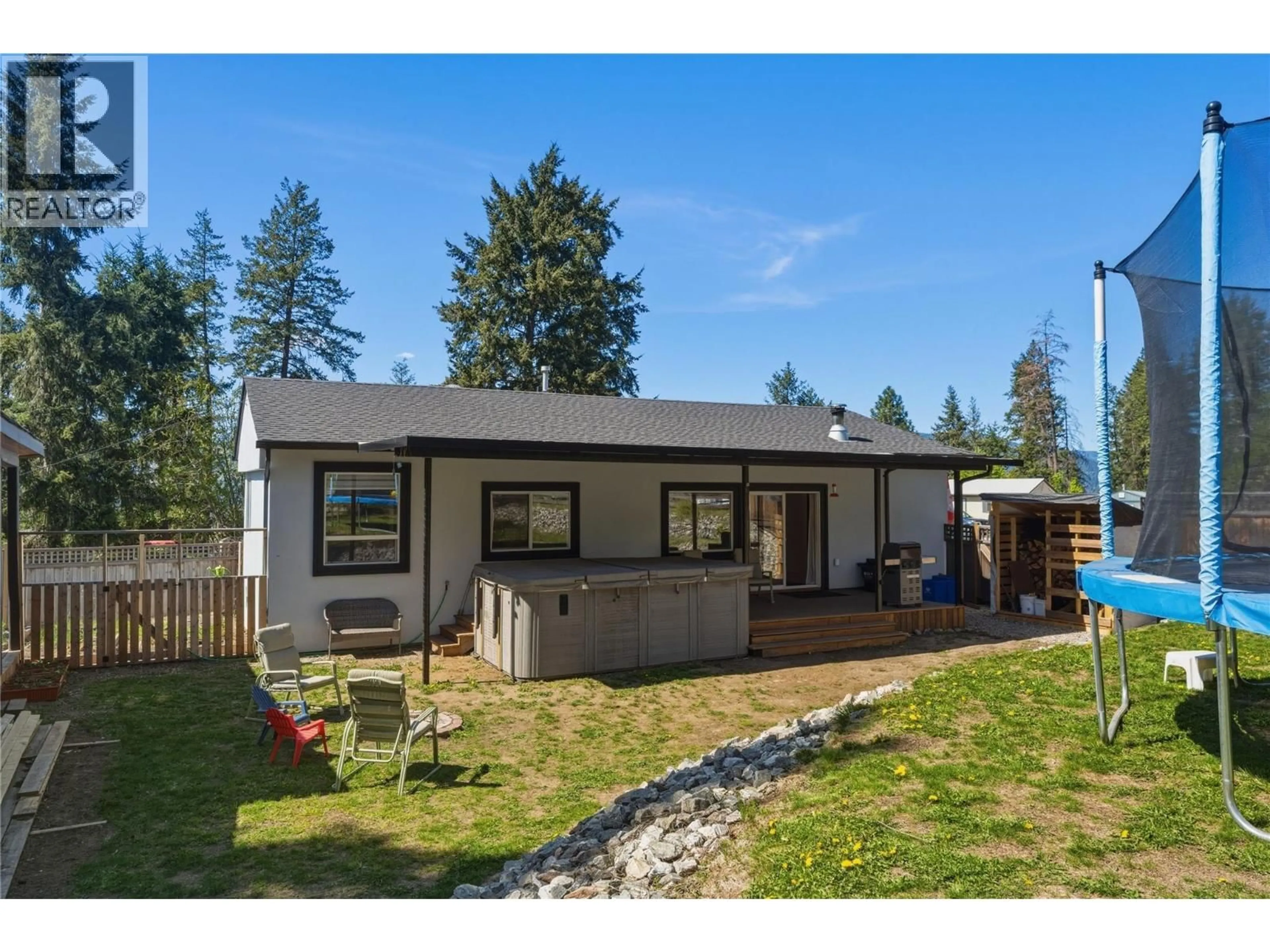 Home with vinyl exterior material, unknown for A - 934 HUTLEY ROAD, Armstrong British Columbia V0E1B7