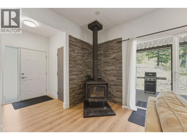A - 934 HUTLEY ROAD, Armstrong 5