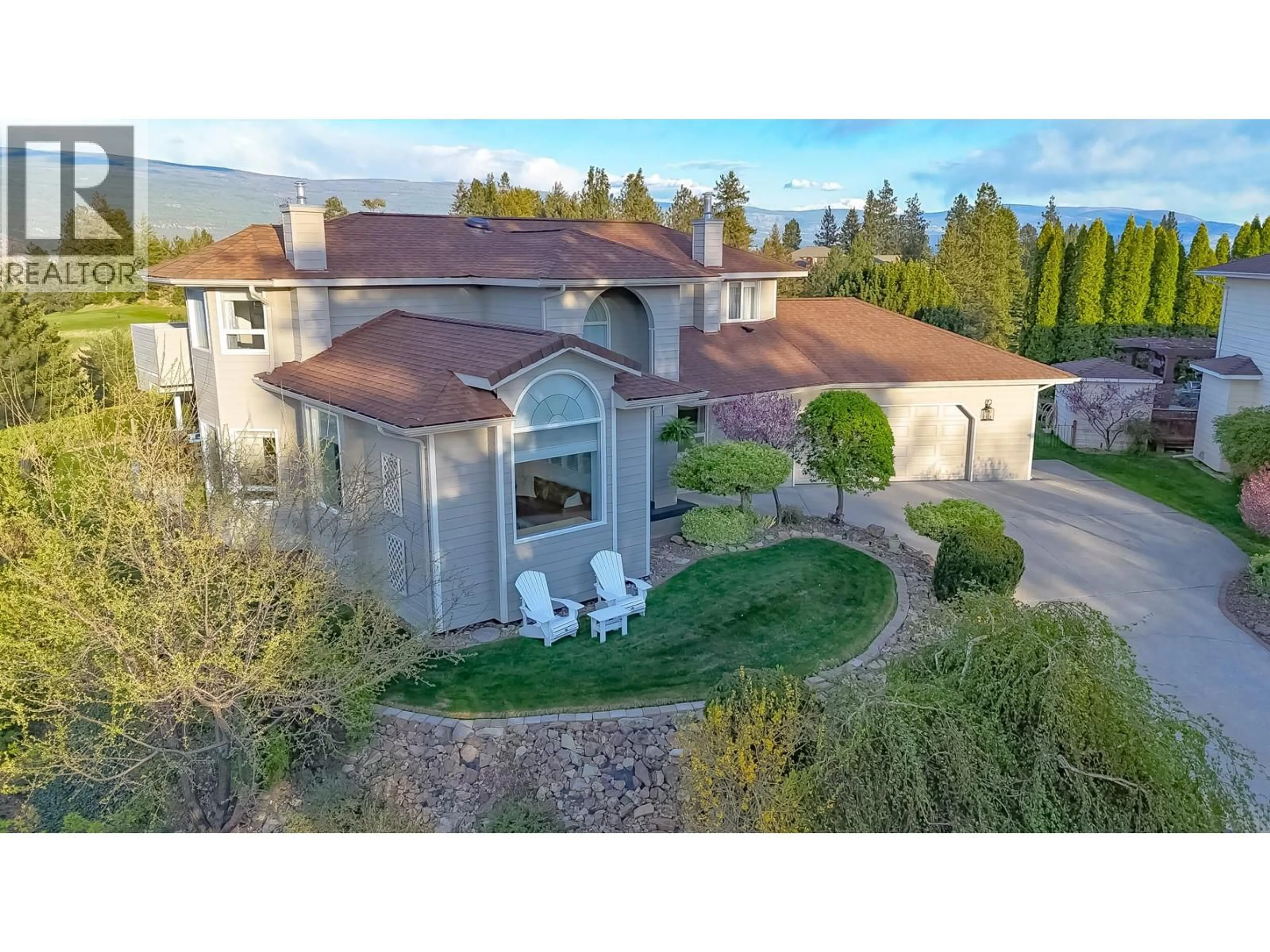 A pic from outside/outdoor area/front of a property/back of a property/a pic from drone, unknown for 118 SUMAC RIDGE DRIVE, Summerland British Columbia V0H1Z6
