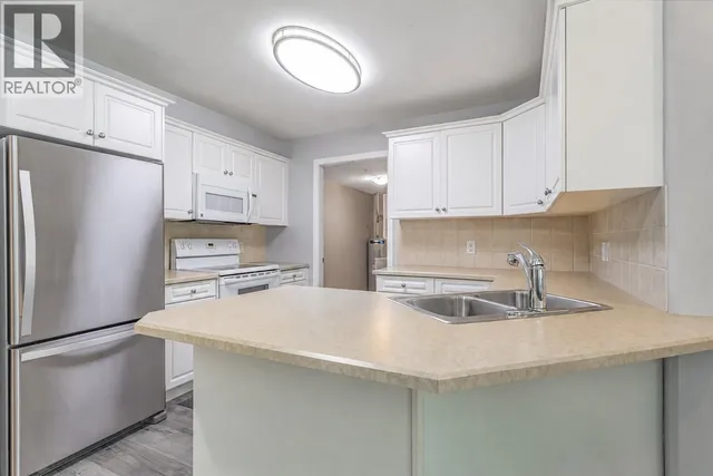 114 - 260 FRANKLYN ROAD, Kelowna 3