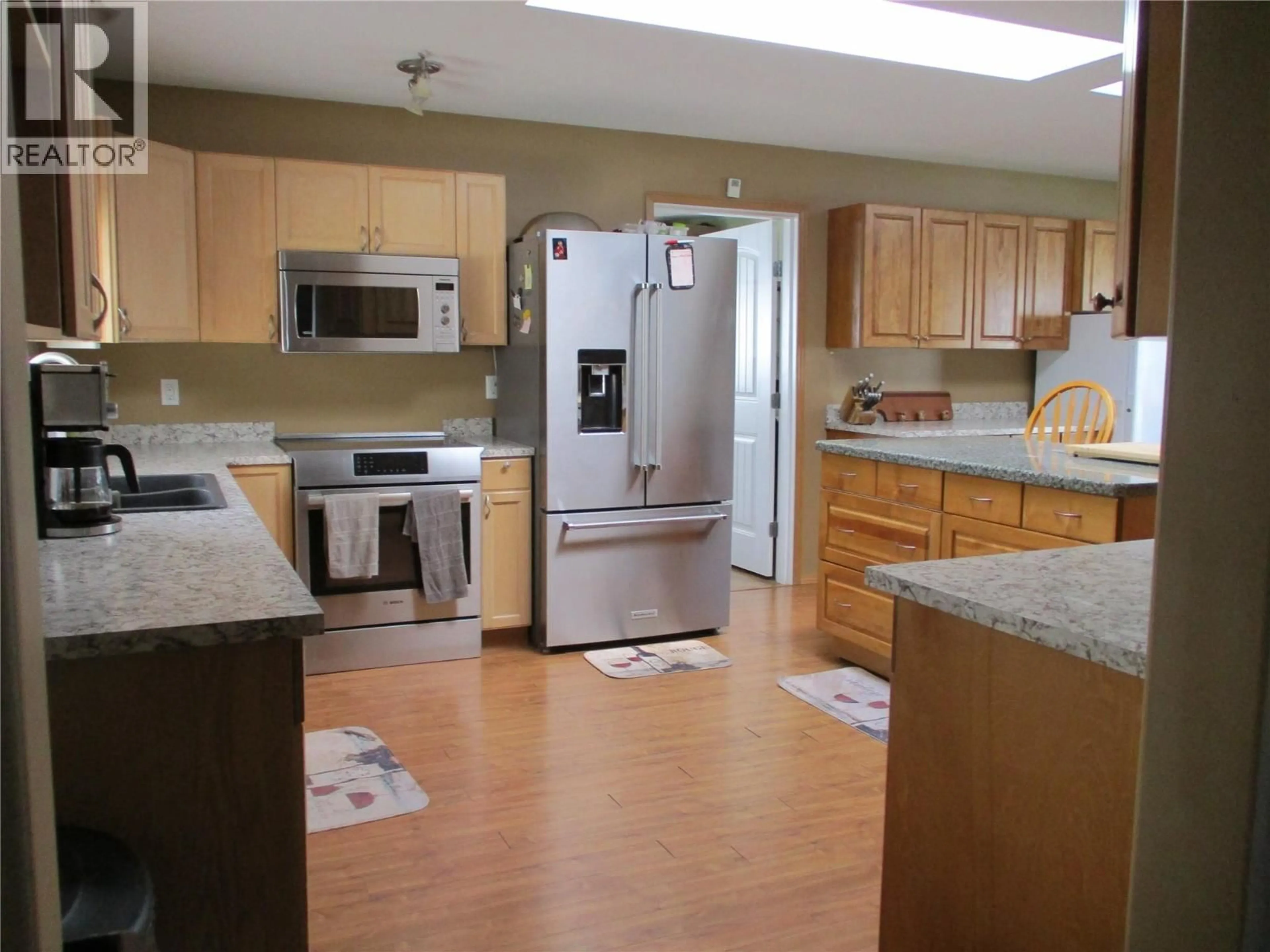 Open concept kitchen, unknown for 106 CRESCENT DRIVE, Enderby British Columbia V4Y4A5