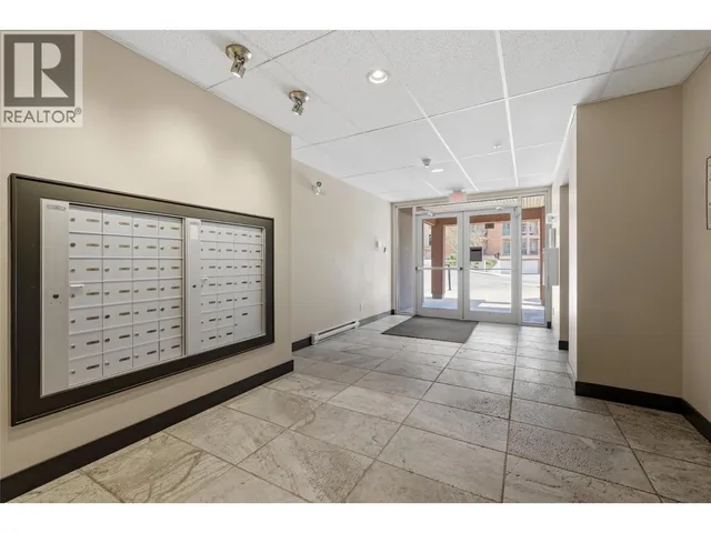 205 - 3220 SKYVIEW LANE, Westbank 4
