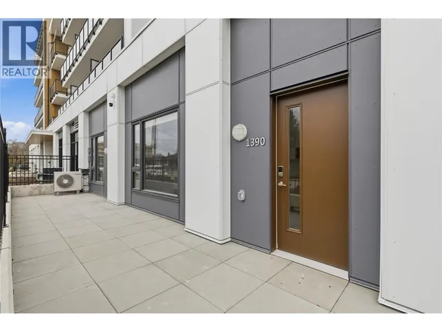 TH4 - 1390 PRIDHAM AVENUE, Kelowna 3