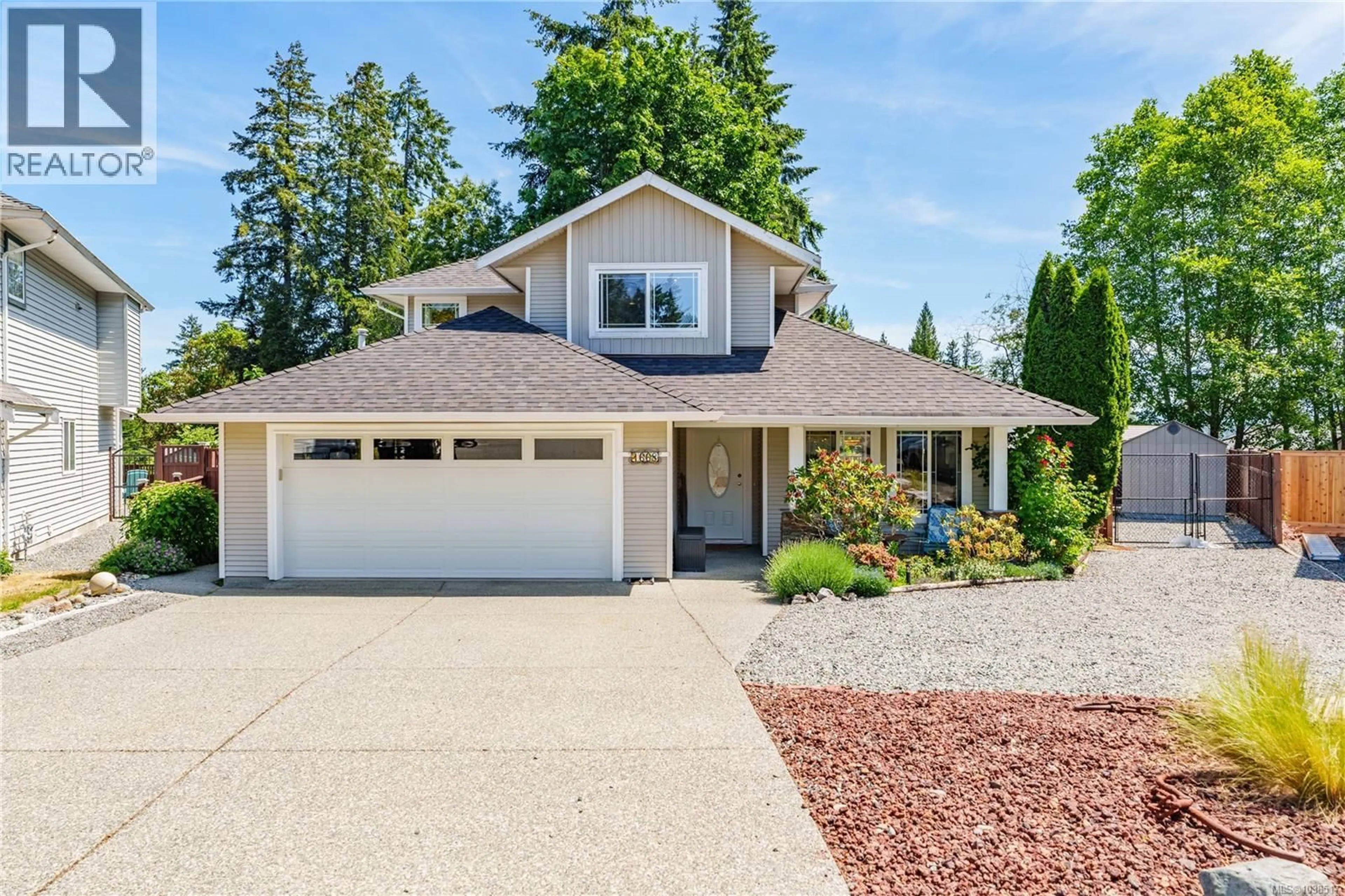 Home with vinyl exterior material, street for 1668 WHITE BLOSSOM WAY, Nanaimo British Columbia V9X1X4