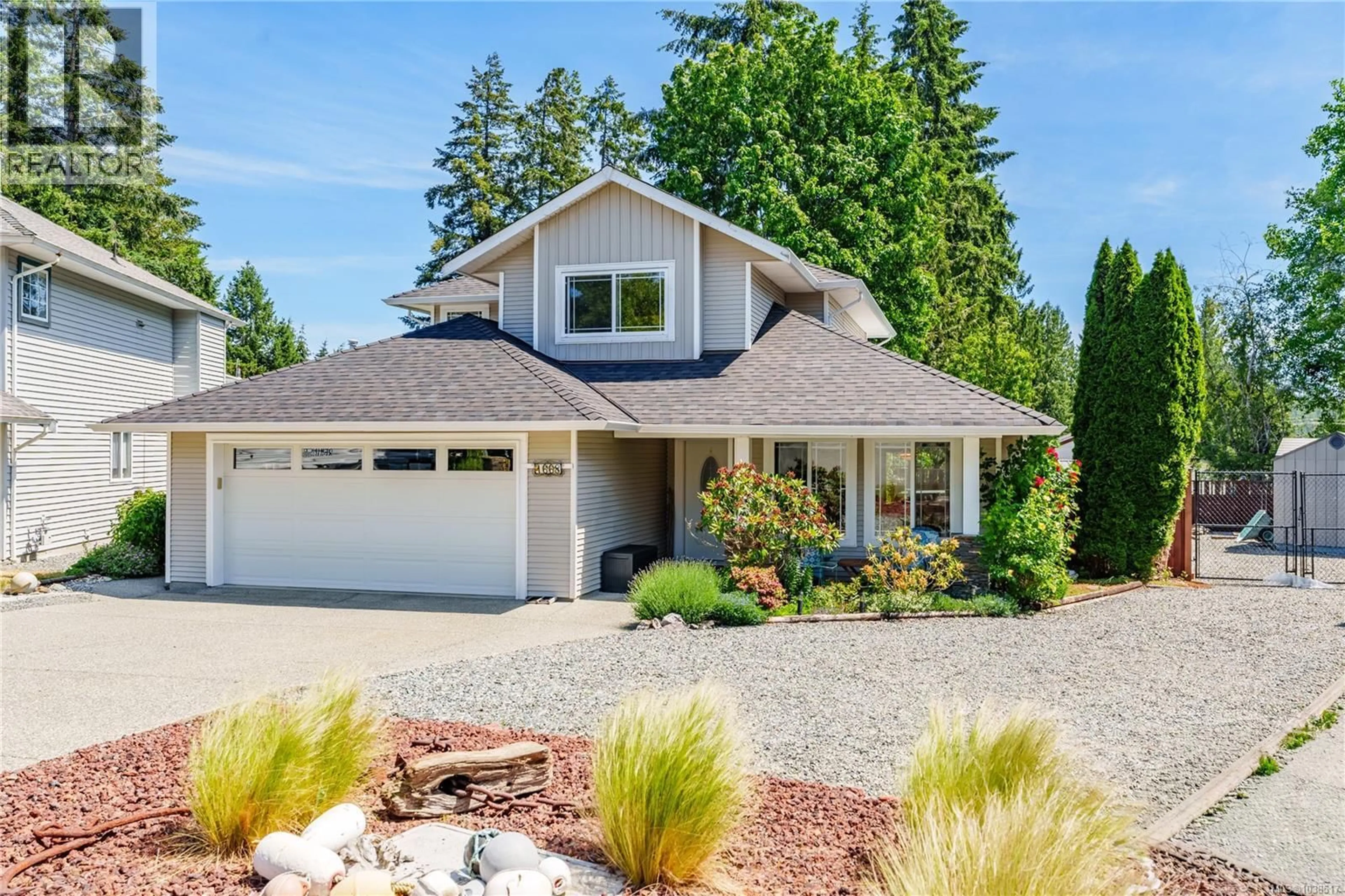 Home with vinyl exterior material, street for 1668 WHITE BLOSSOM WAY, Nanaimo British Columbia V9X1X4