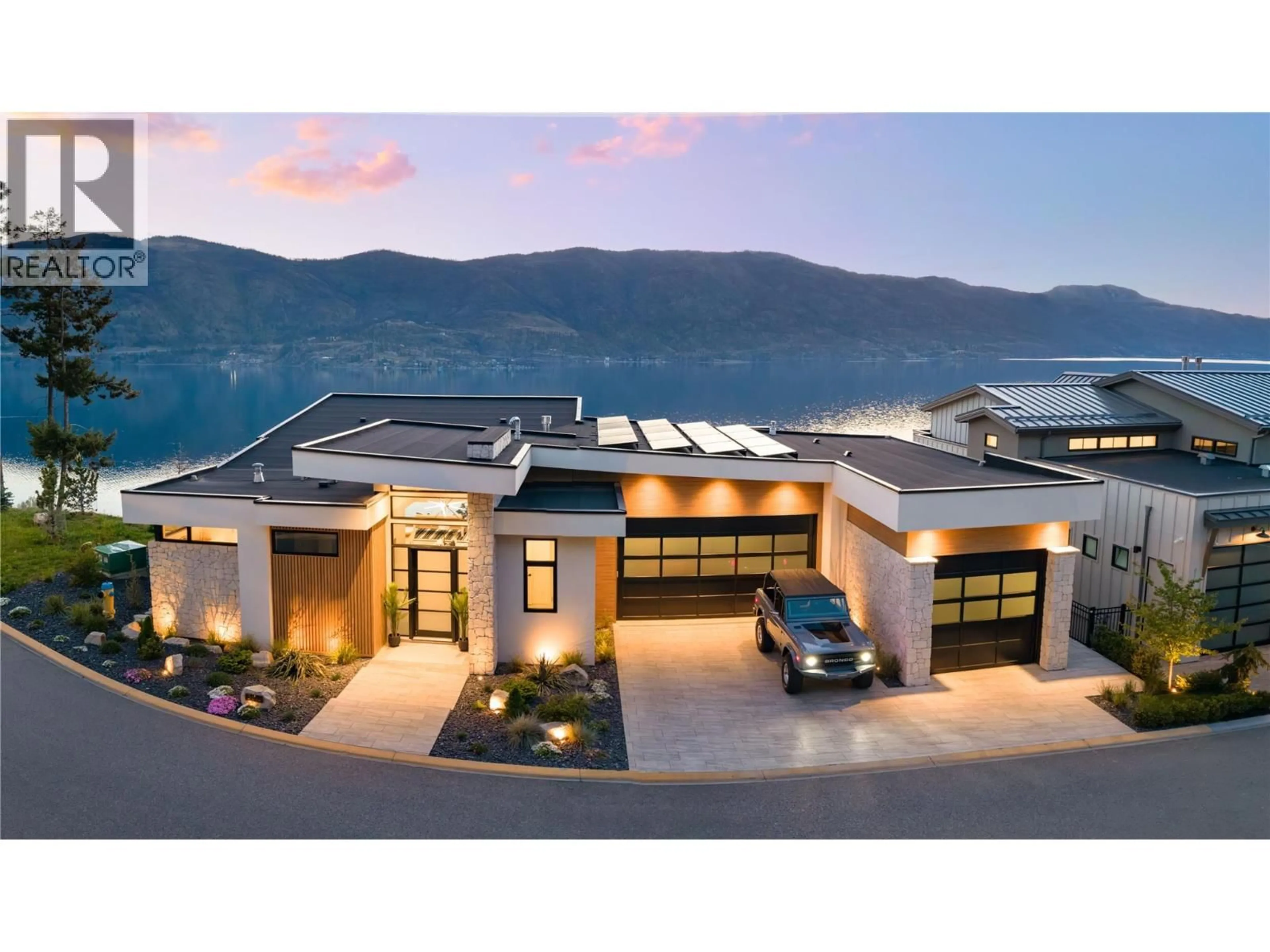 Unknown for 3442 ARROWROOT DRIVE, Kelowna British Columbia V1V3G2