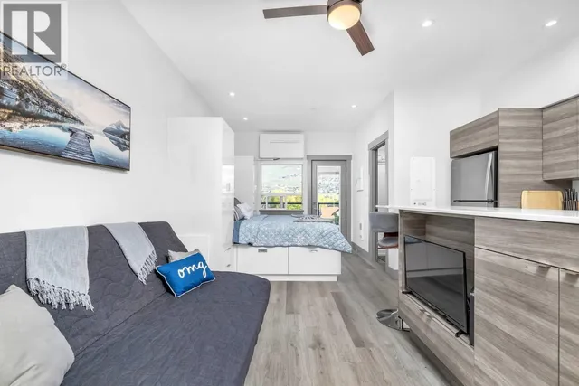 406 - 2555 LAKESHORE ROAD, Vernon 2