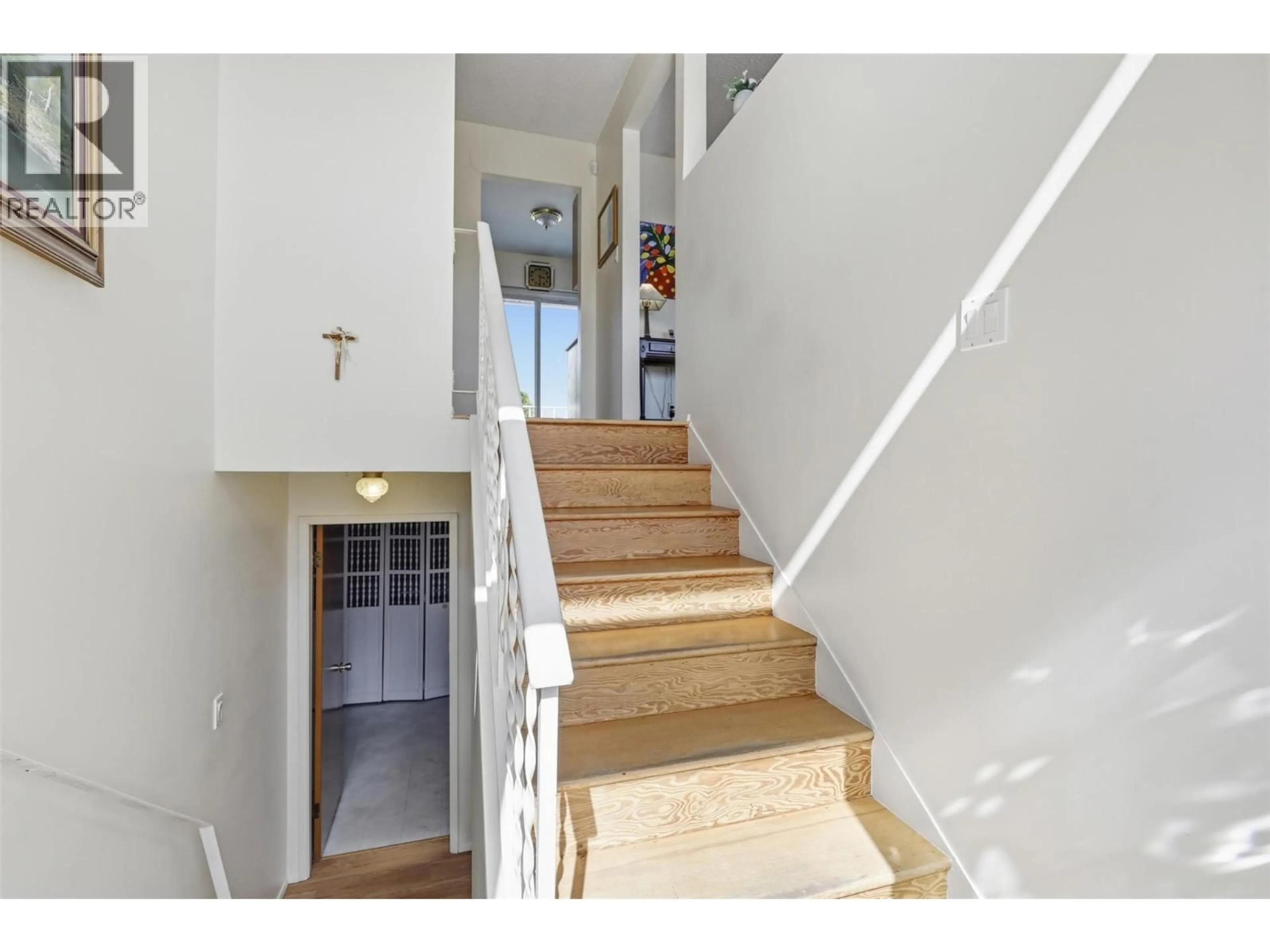 Unknown for 750 STEWART AVENUE, Kamloops British Columbia V2B3W7