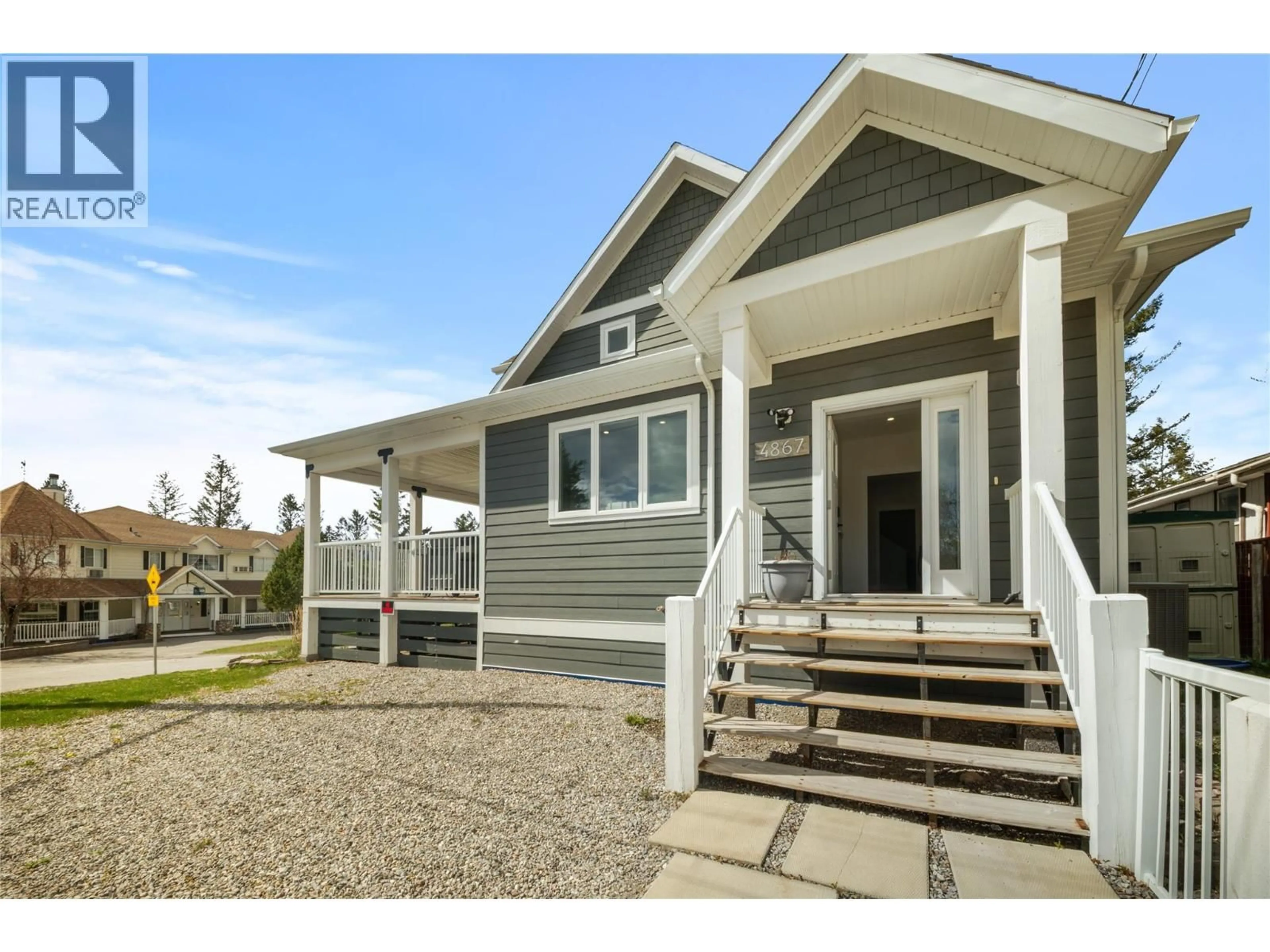 Home with vinyl exterior material, street for 4867 ST JOSEPH STREET, Radium Hot Springs British Columbia V0A1M0
