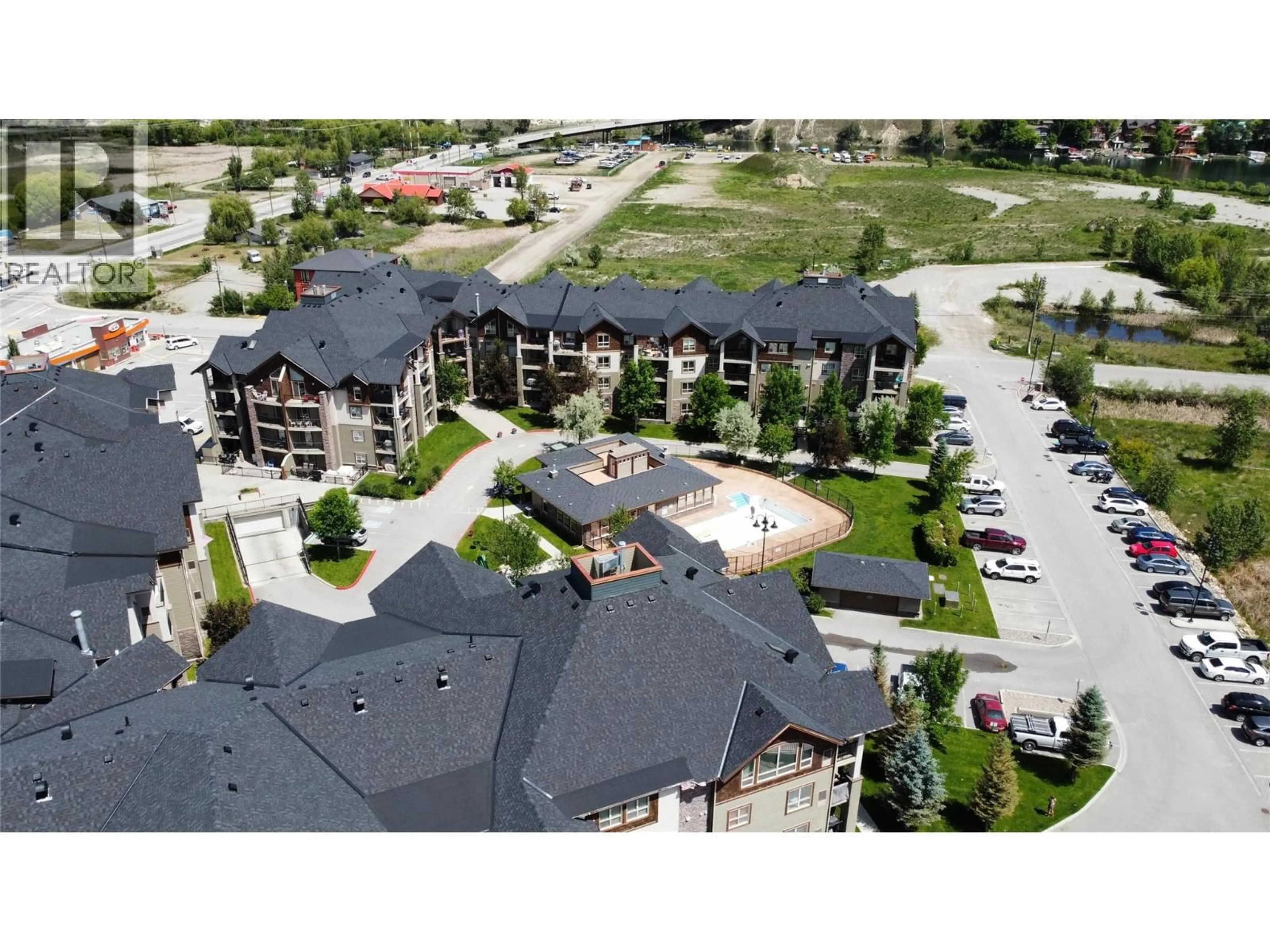 A pic from outside/outdoor area/front of a property/back of a property/a pic from drone, unknown for 2219 - 205 THIRD AVENUE, Invermere British Columbia V0A1K7