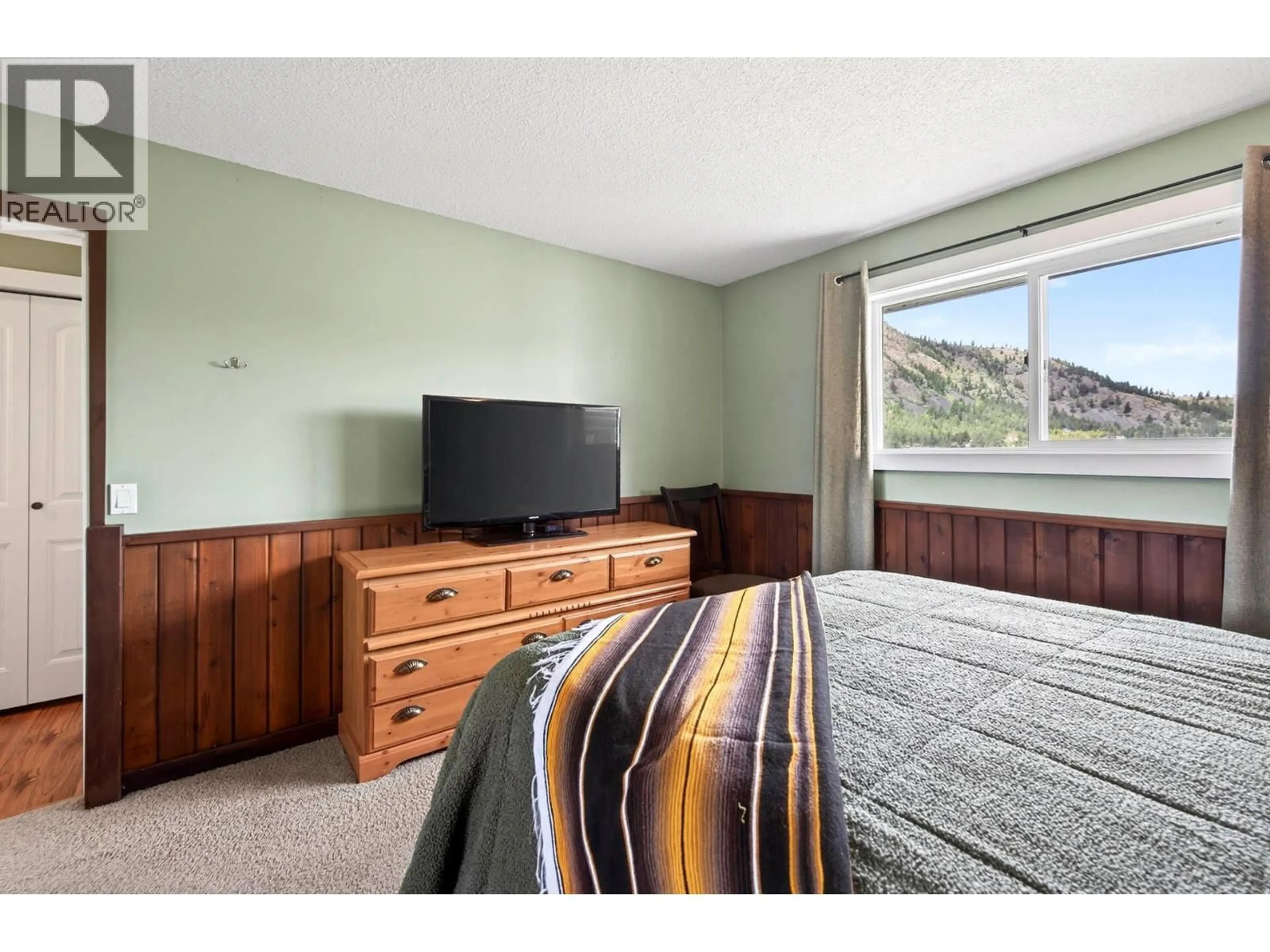 A pic of a room for 5890 TODD ROAD, Kamloops British Columbia V2C5V6